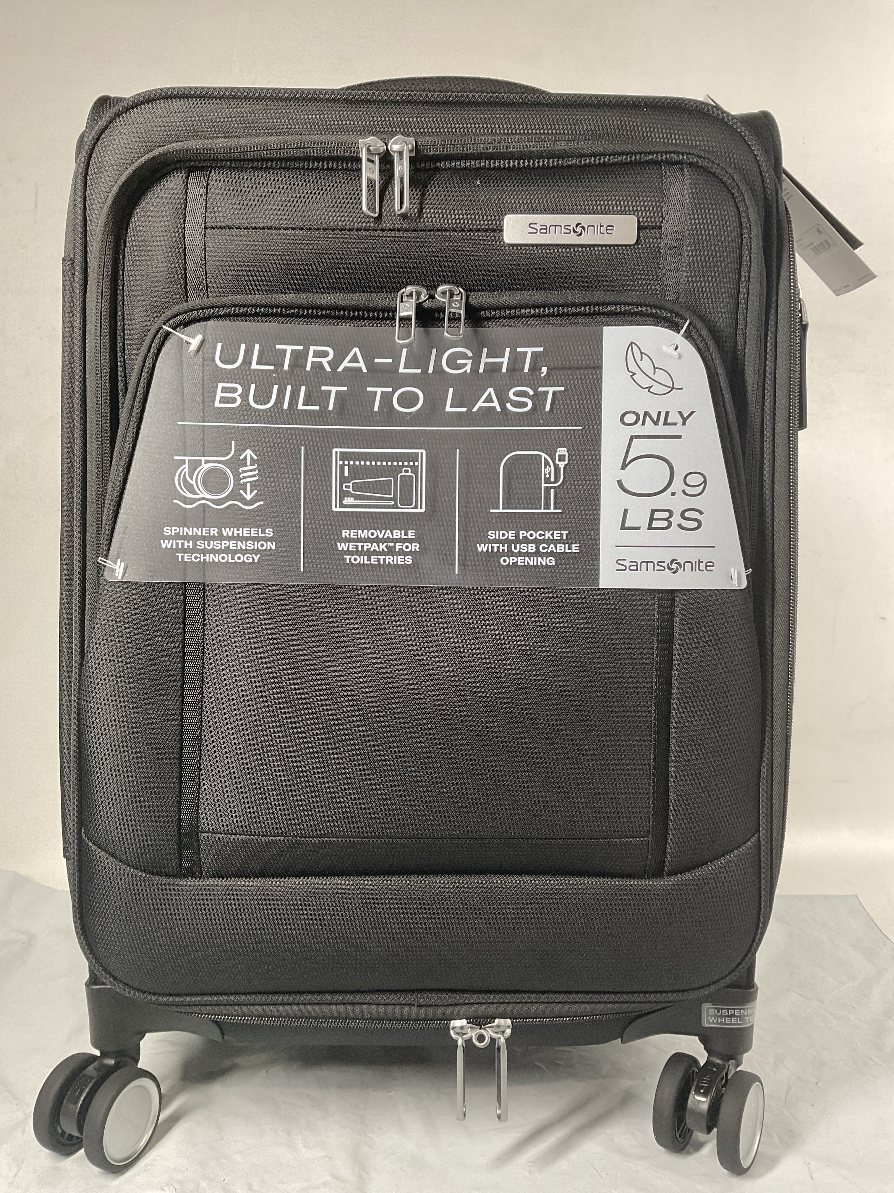 Samsonite UpLIFT Lightweight Softside Expandable Luggage ( Black , Carry-On ) Black Carry On U2