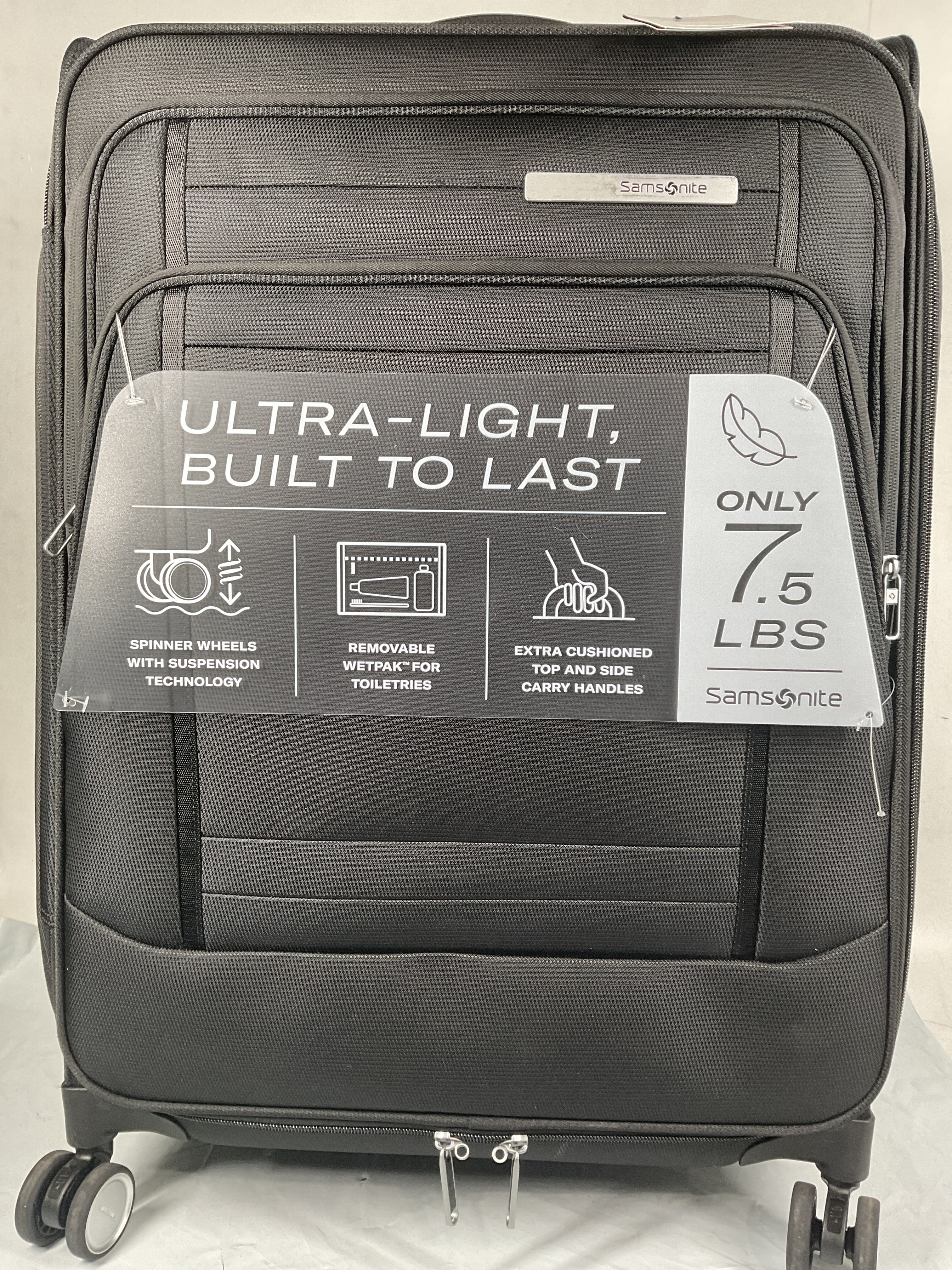 Samsonite UpLIFT Lightweight Softside Expandable Luggage ( Black , Medium Checked ) Black Medium Checked U5