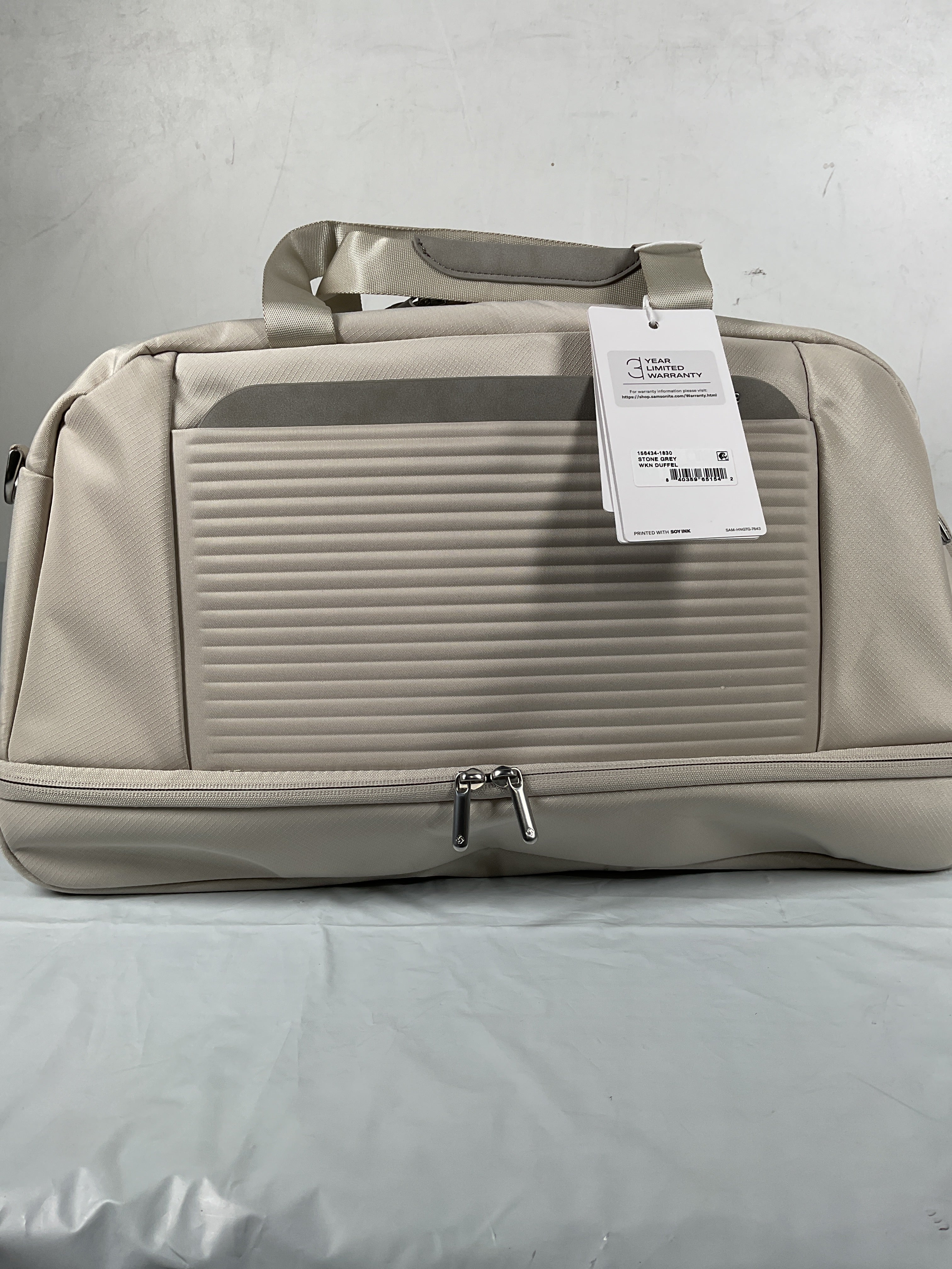 Samsonite Paralux Weekender Duffel Bag, Travel Carry-On Bag with Wide Opening, Drop-Bottom Shoe & Laundry Compartment, AirTag Holder, StackIt Strap - Business & Leisure Travel Bag ( Stone Grey , One Size ) Stone Grey One Size U1