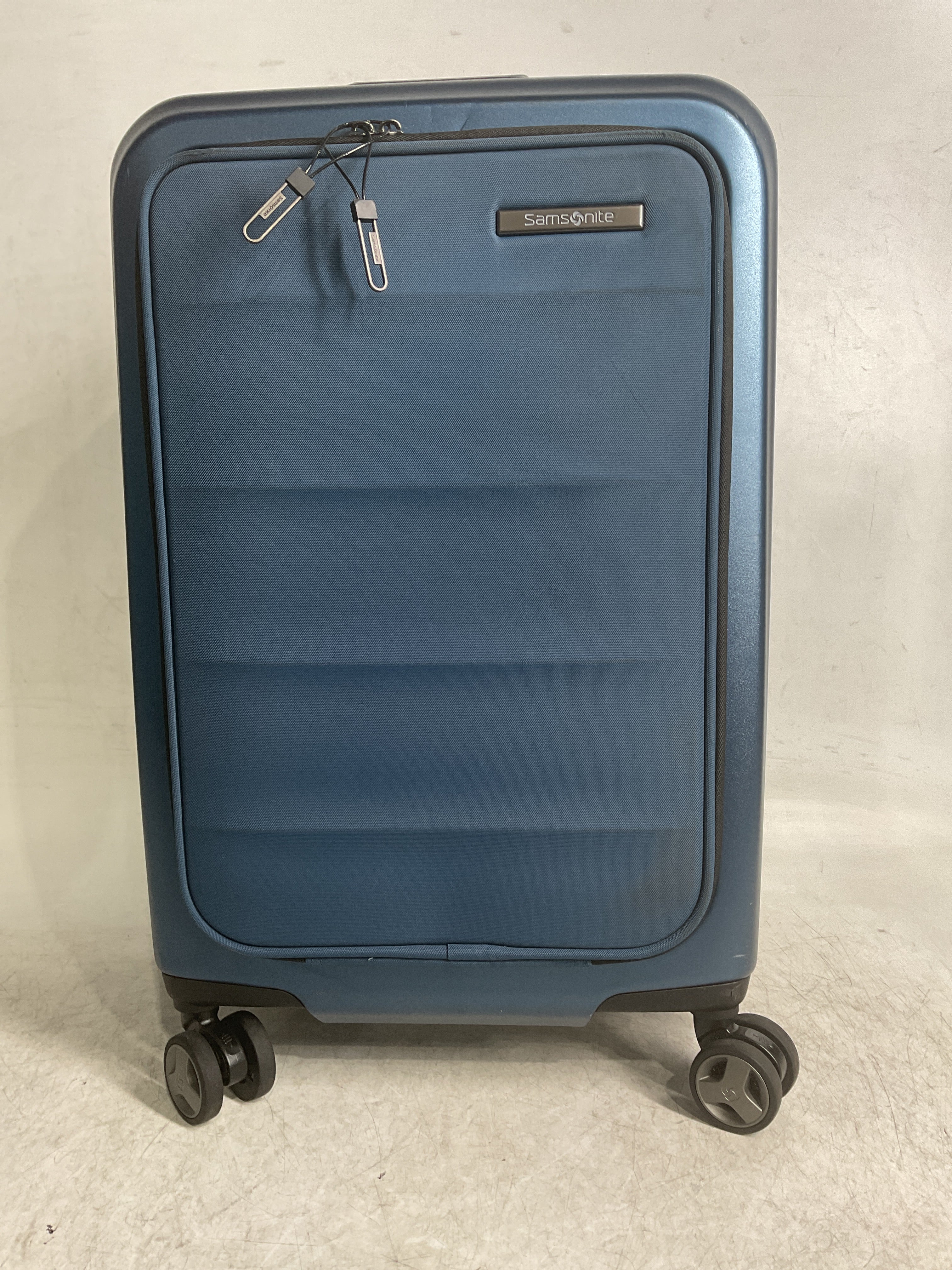 Samsonite Octiv Hardside Spinner ( Blue Denim , Front Pocket Carry-On 21 inch ) Blue Denim Front Pocket Carry On 21 Inch U3