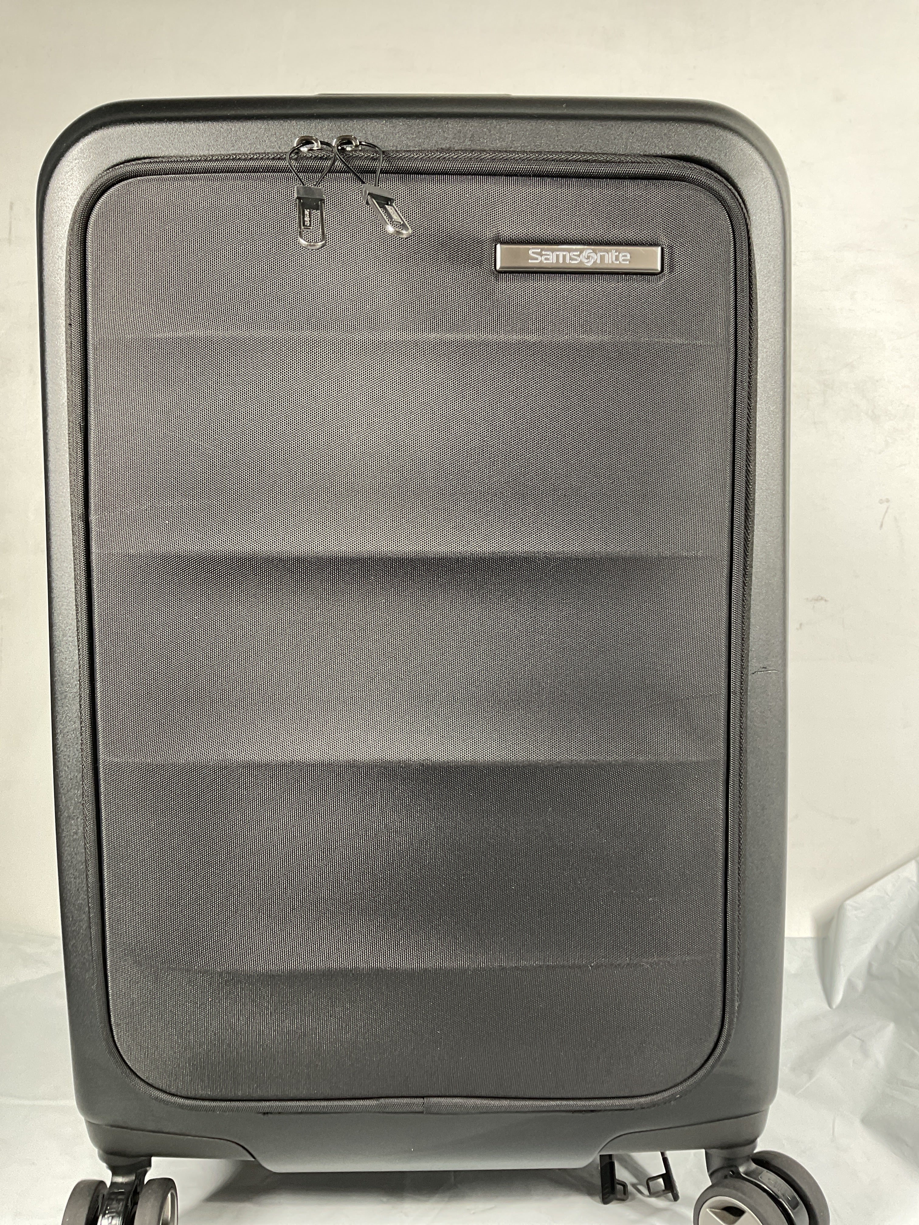 Samsonite Octiv Hardside Spinner ( Stealth Black , Front Pocket Carry-On 21 inch ) Stealth Black Front Pocket Carry On 21 Inch U11