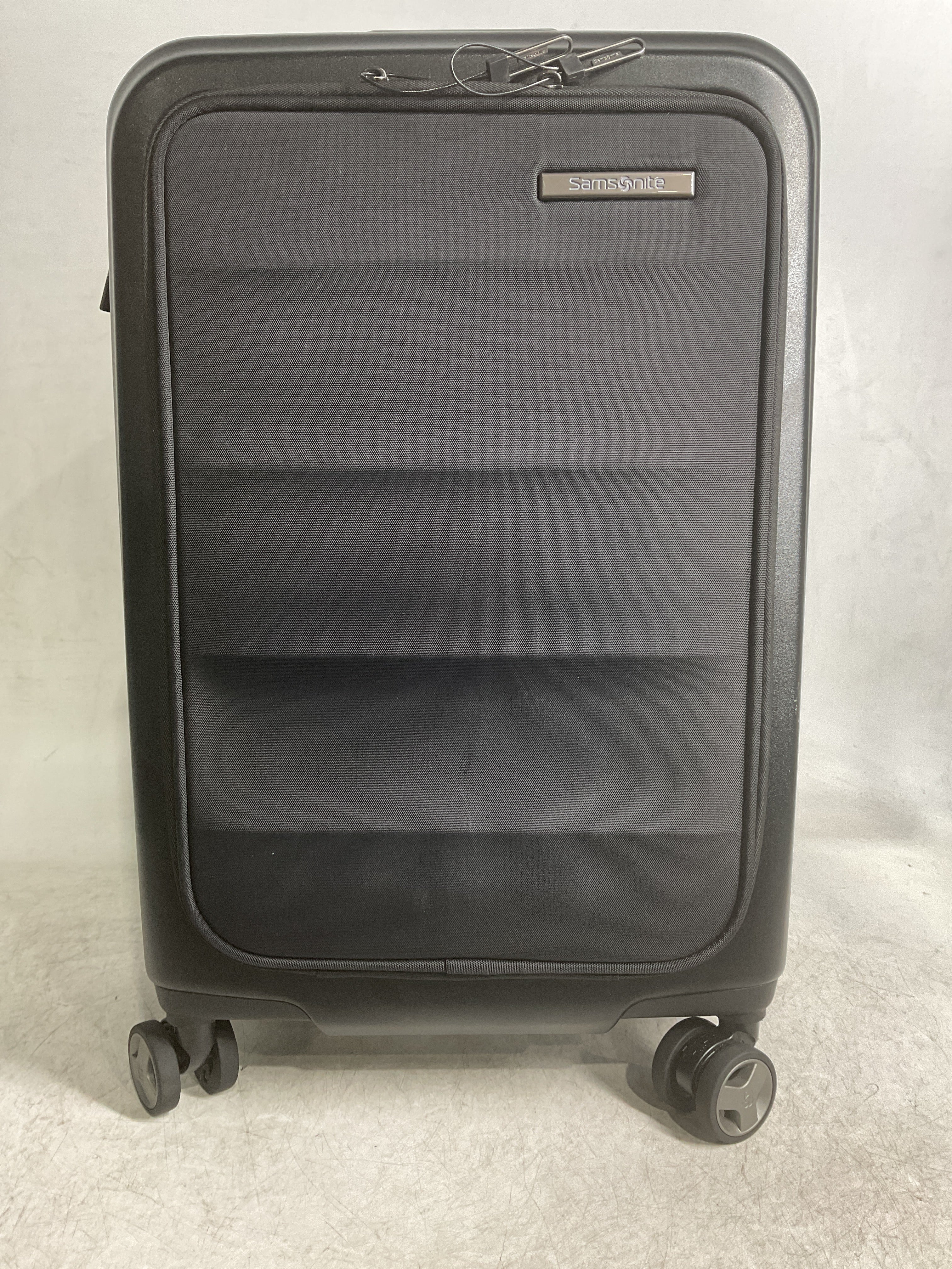Samsonite Octiv Hardside Spinner ( Stealth Black , Front Pocket Carry-On 21 inch ) Stealth Black Front Pocket Carry On 21 Inch U6