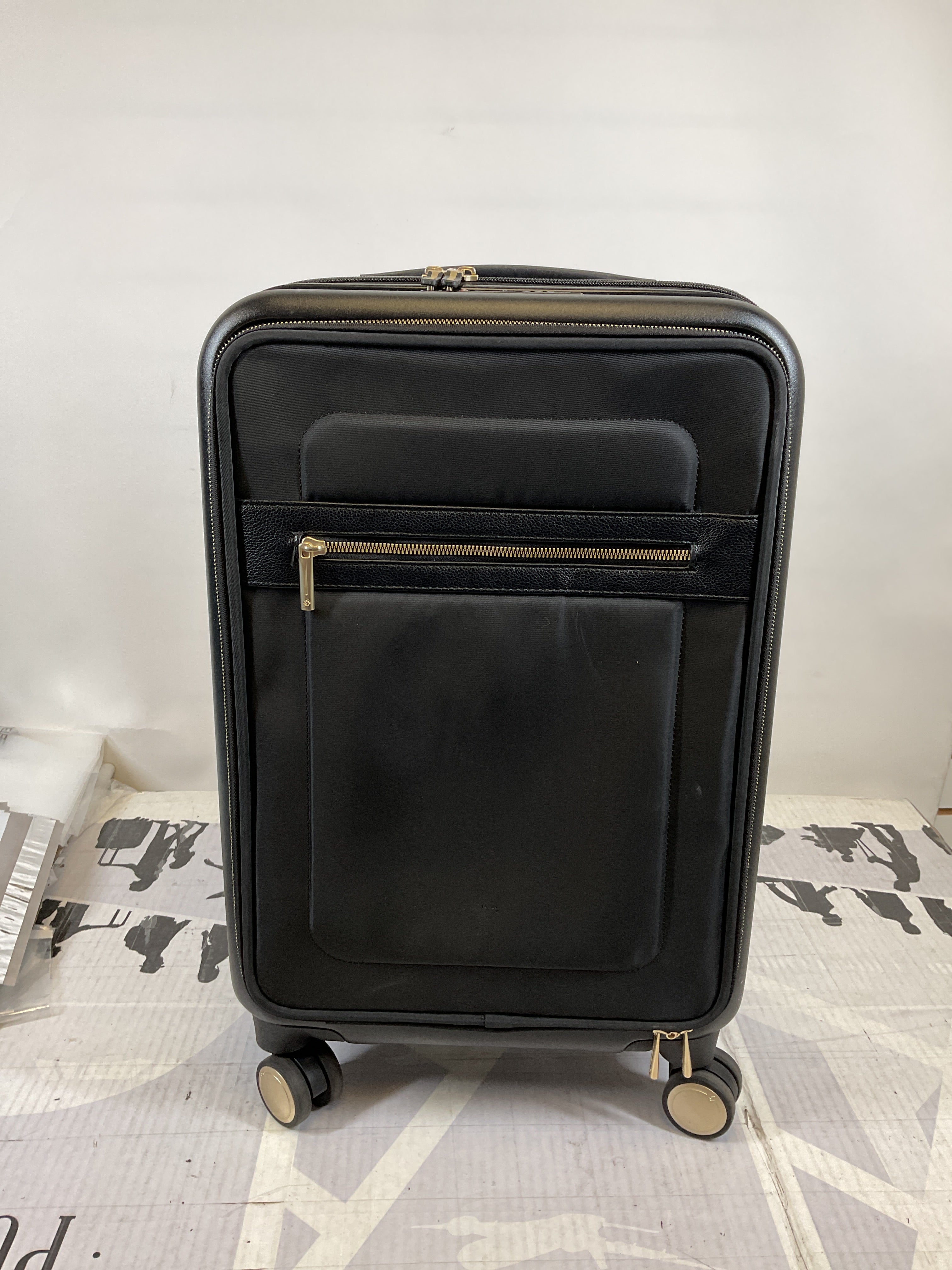 Samsonite Mobile Solution 2 Expandable Carry-On Spinner ( Black , One Size ) Black One Size U6