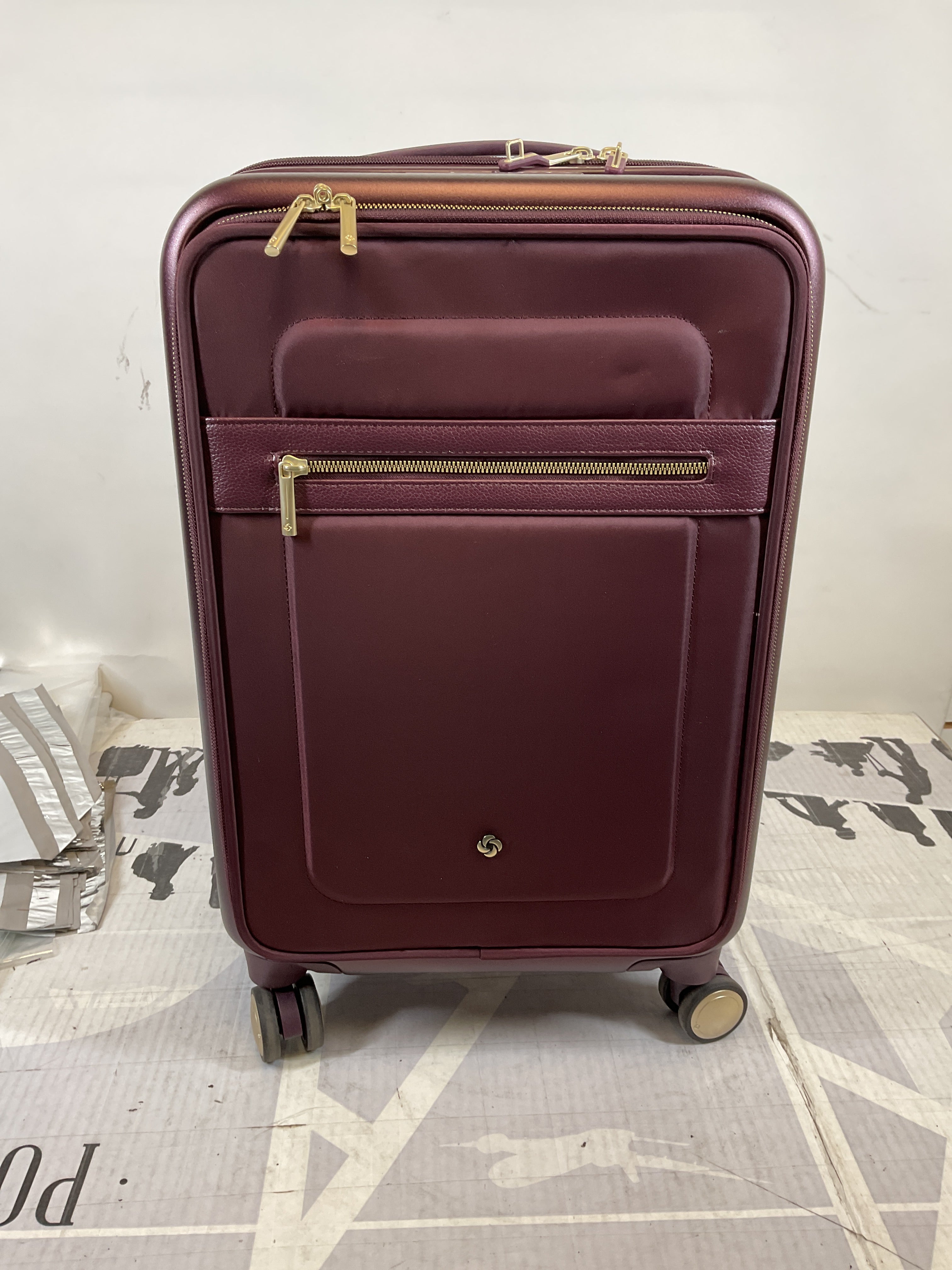 Samsonite Mobile Solution 2 Expandable Carry-On Spinner ( Merlot , One Size ) Merlot One Size U1