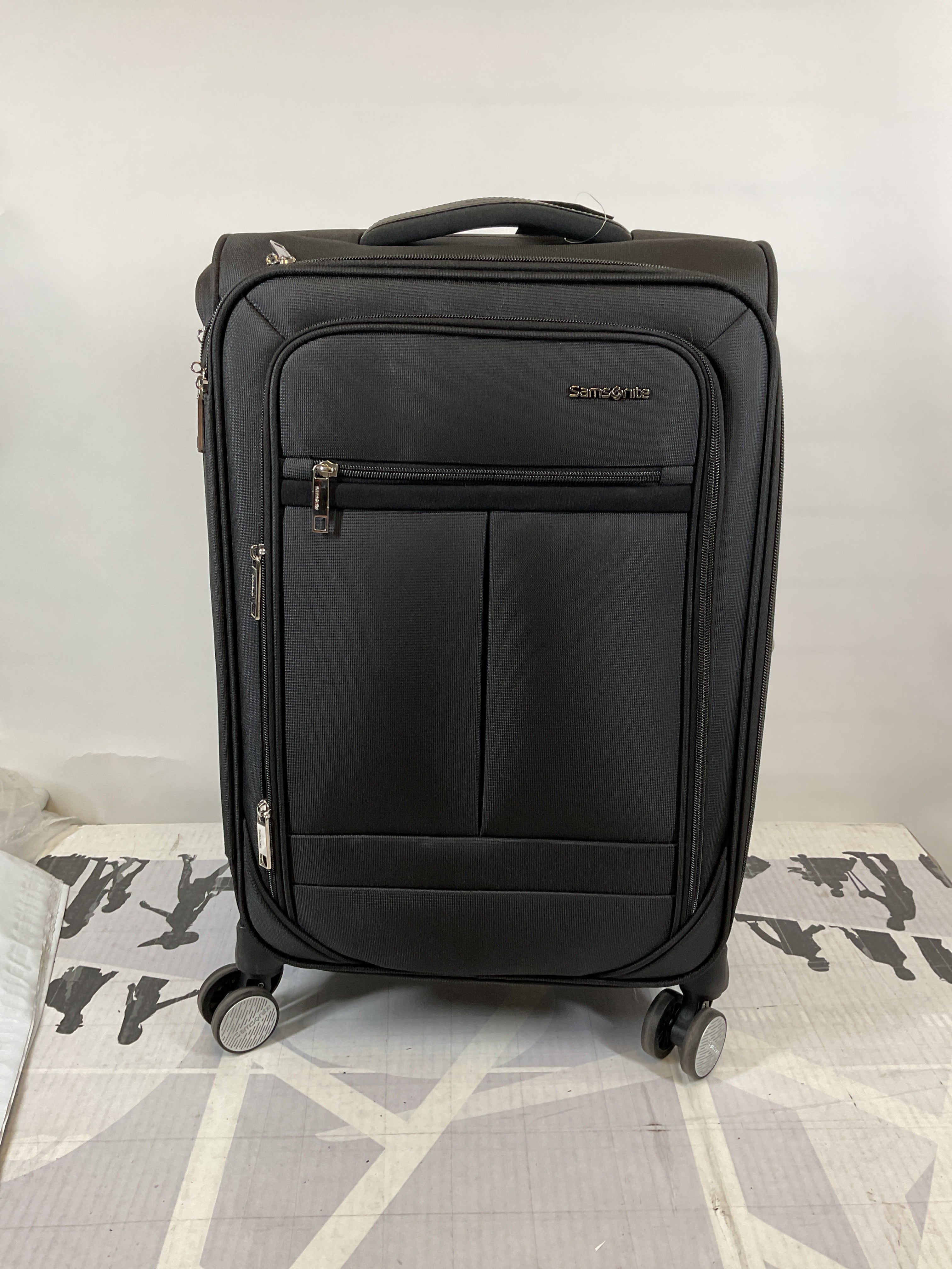 Samsonite Element Carry-On Soft-Sided Expandable 21-Inch Suitcase: Airline Approved for Most Major Airlines, Durable, 360 Spinner Wheels, Adjustable Handle, 2 Front & Side Pocket ( Black , 21-Inch Carry-On ) Black 21 Inch Carry On U23