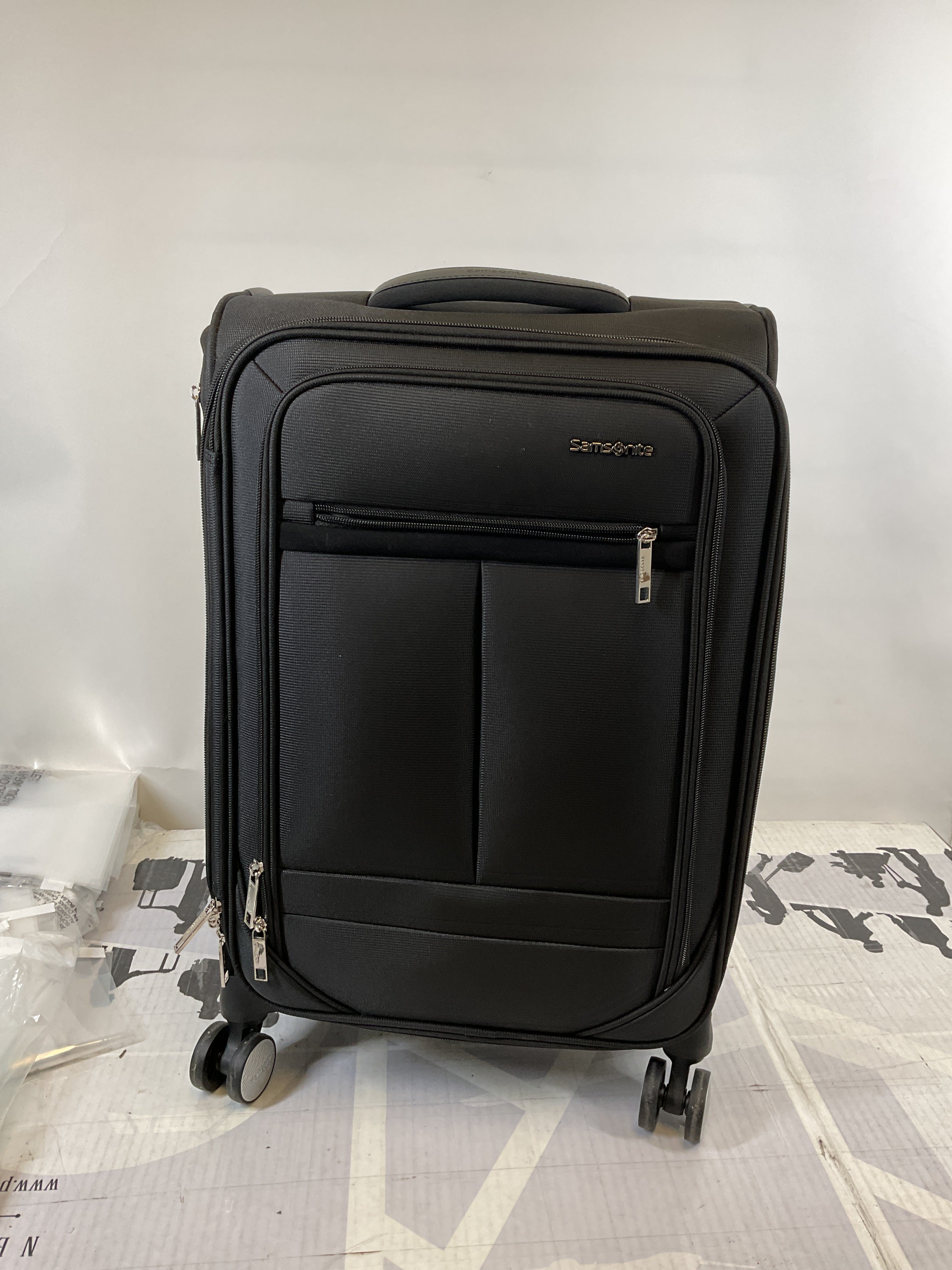 Samsonite Element Carry-On Soft-Sided Expandable 21-Inch Suitcase: Airline Approved for Most Major Airlines, Durable, 360 Spinner Wheels, Adjustable Handle, 2 Front & Side Pocket ( Black , 21-Inch Carry-On ) Black 21 Inch Carry On U24