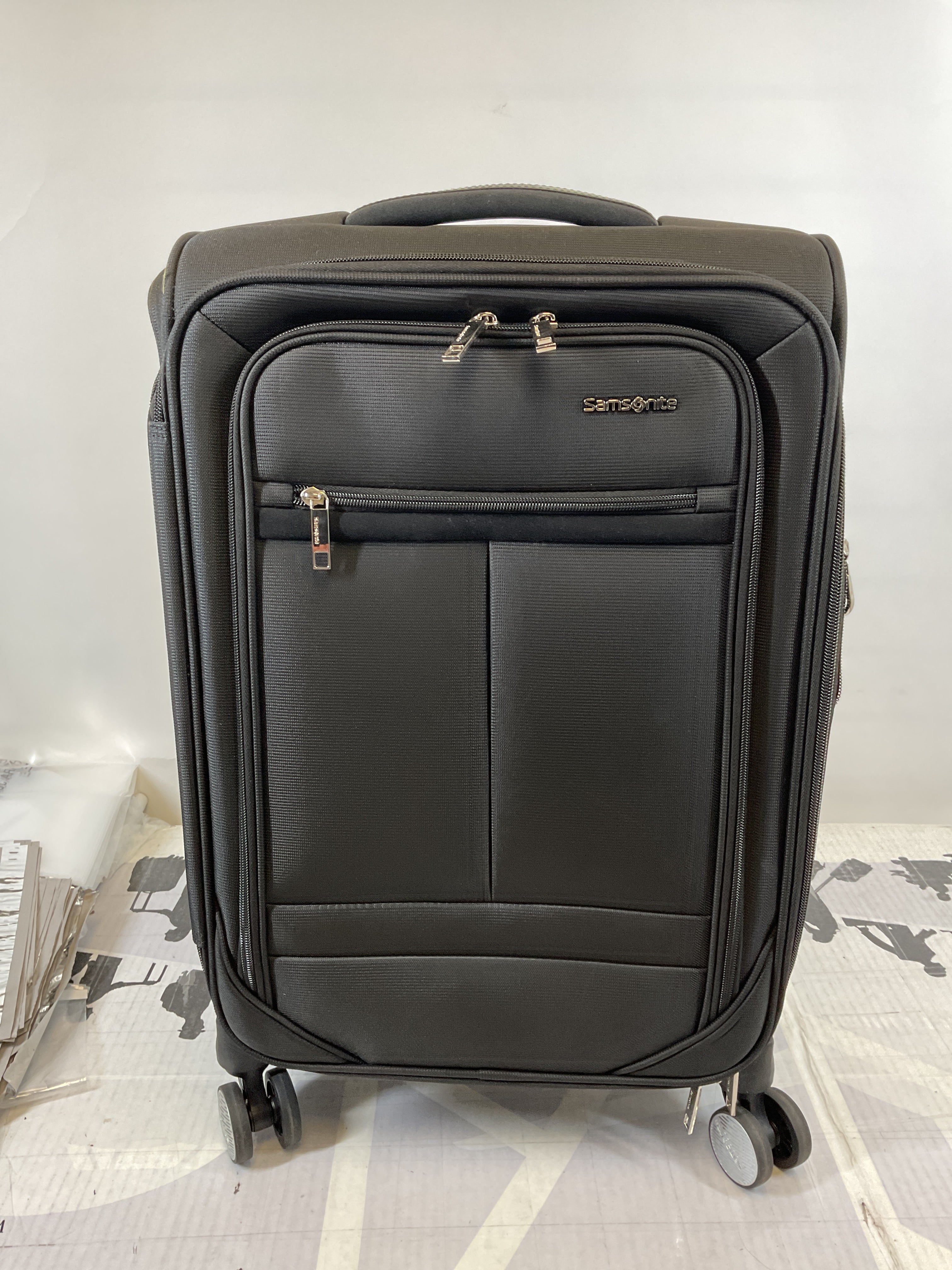 Samsonite Element Carry-On Soft-Sided Expandable 21-Inch Suitcase: Airline Approved for Most Major Airlines, Durable, 360 Spinner Wheels, Adjustable Handle, 2 Front & Side Pocket ( Black , 21-Inch Carry-On ) Black 21 Inch Carry On U26