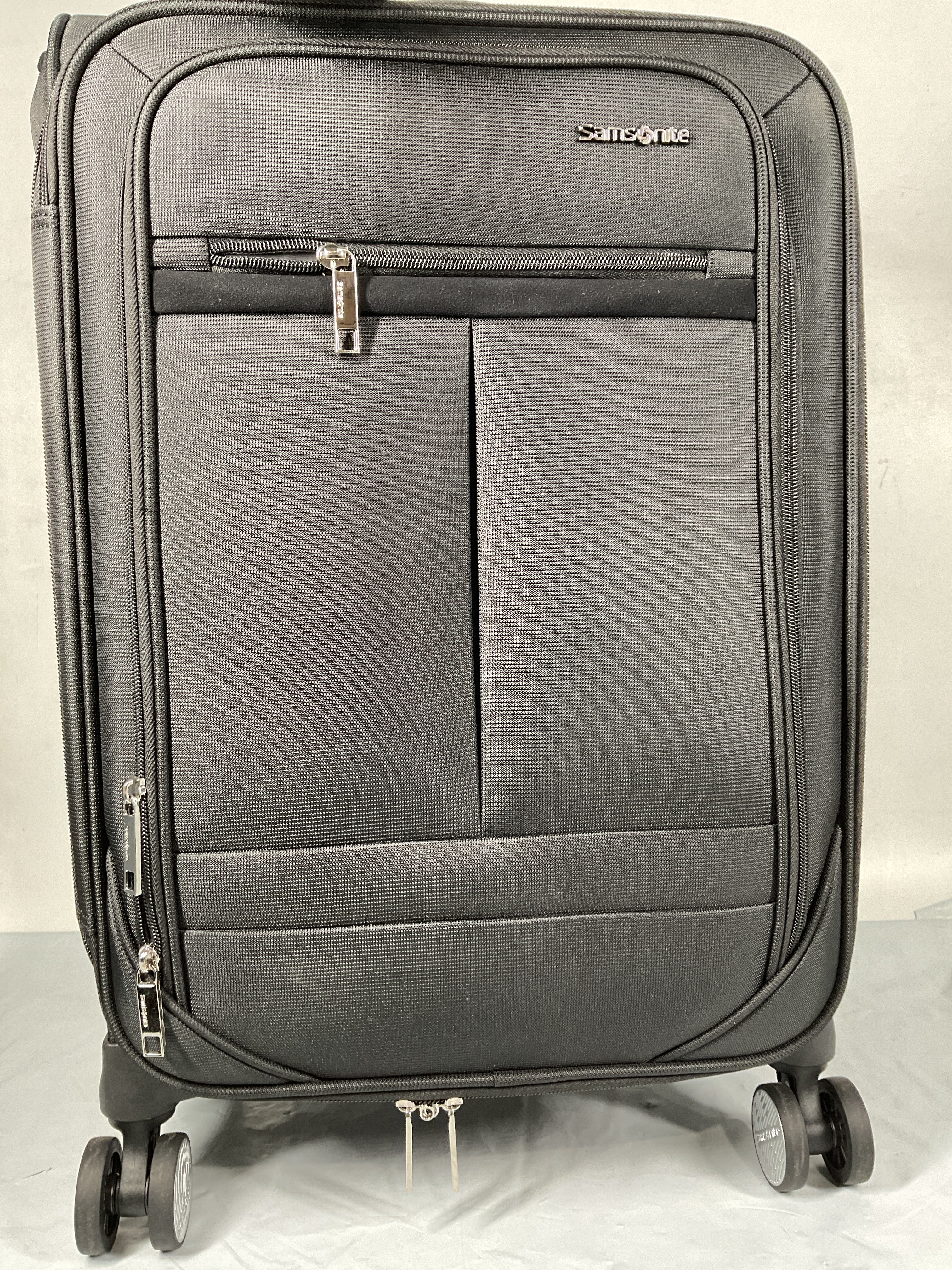 Samsonite Element Carry-On Soft-Sided Expandable 21-Inch Suitcase: Airline Approved for Most Major Airlines, Durable, 360 Spinner Wheels, Adjustable Handle, 2 Front & Side Pocket ( Black , 21-Inch Carry-On ) Black 21 Inch Carry On U4