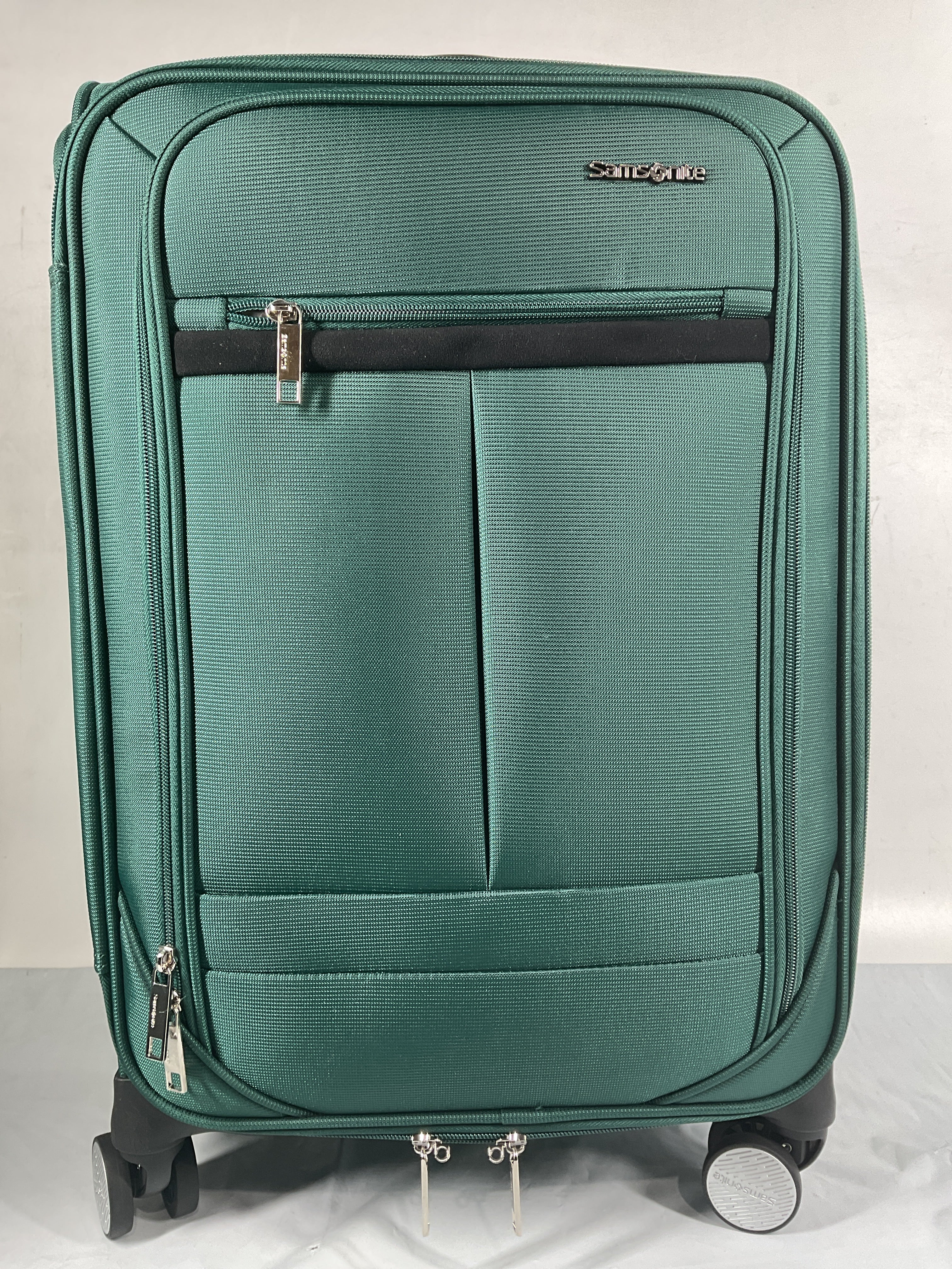 Samsonite Element Carry-On Soft-Sided Expandable 21-Inch Suitcase: Airline Approved for Most Major Airlines, Durable, 360 Spinner Wheels, Adjustable Handle, 2 Front & Side Pocket ( Bistro Green , 21-Inch Carry-On ) Bistro Green 21 Inch Carry On U1