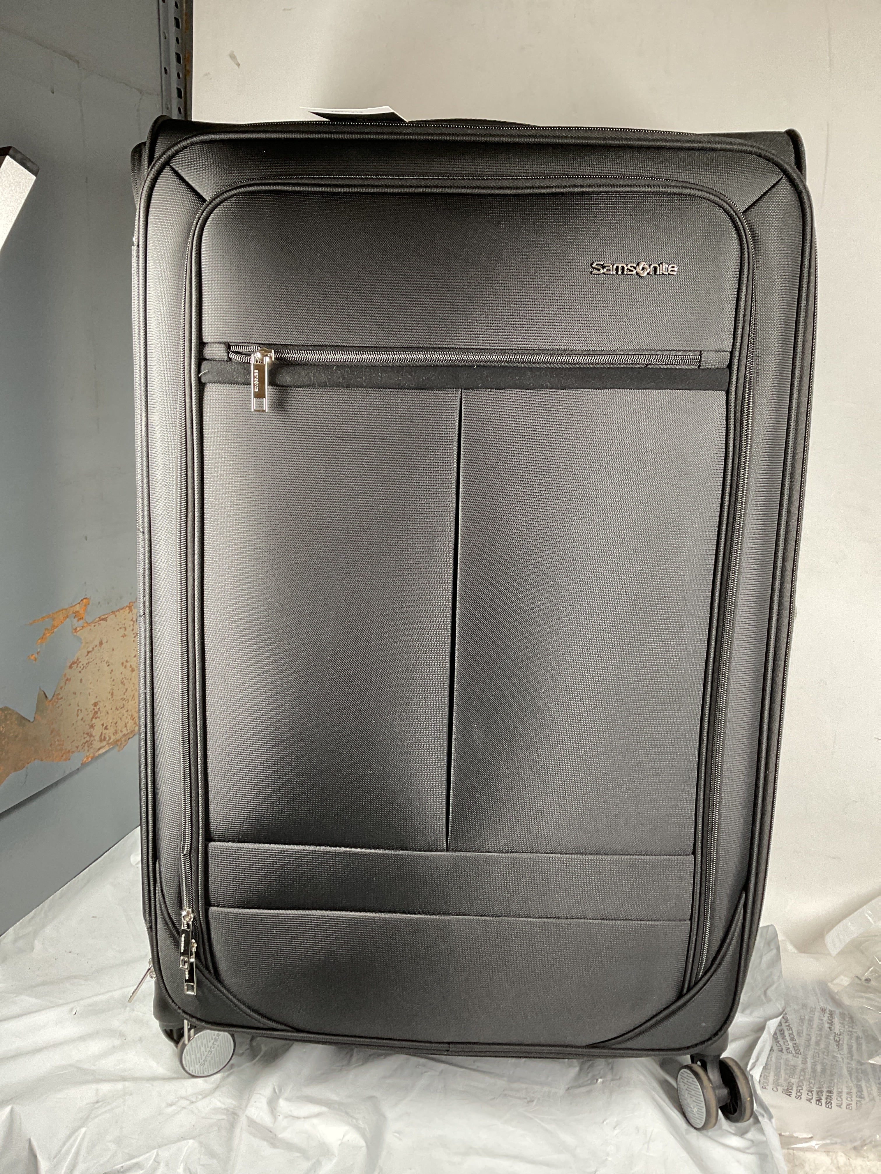 Samsonite Element Soft-Sided 29-Inch Lightweight Large Checked Expandable Suitcase: Durable, 360 Spinner Wheels, Adjustable Telescopic Handle, 2 Front & 1 Side Pocket ( Black , 29-Inch Checked-Large ) Black 29 Inch Checked Large U10