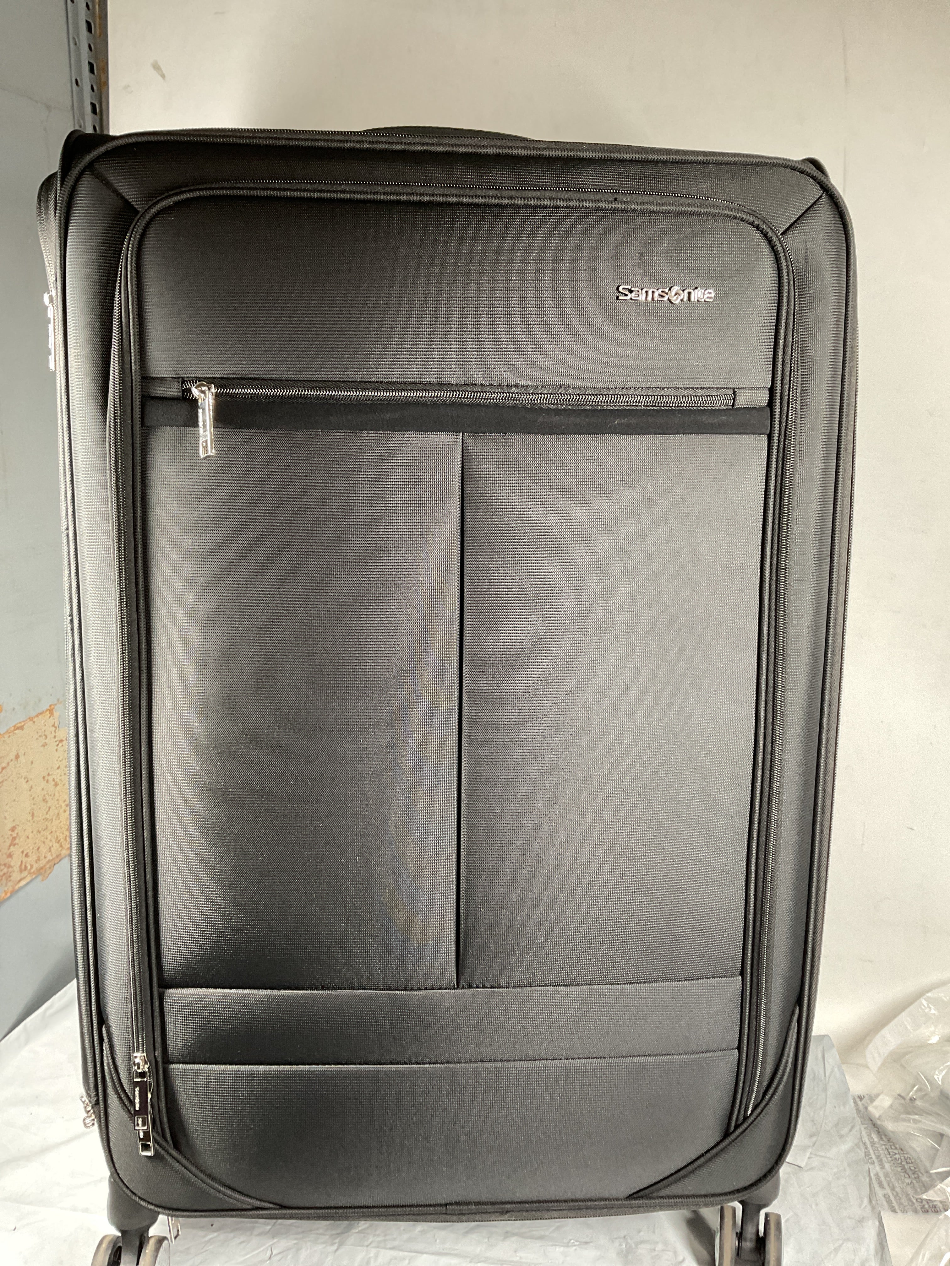 Samsonite Element Soft-Sided 29-Inch Lightweight Large Checked Expandable Suitcase: Durable, 360 Spinner Wheels, Adjustable Telescopic Handle, 2 Front & 1 Side Pocket ( Black , 29-Inch Checked-Large ) Black 29 Inch Checked Large U11