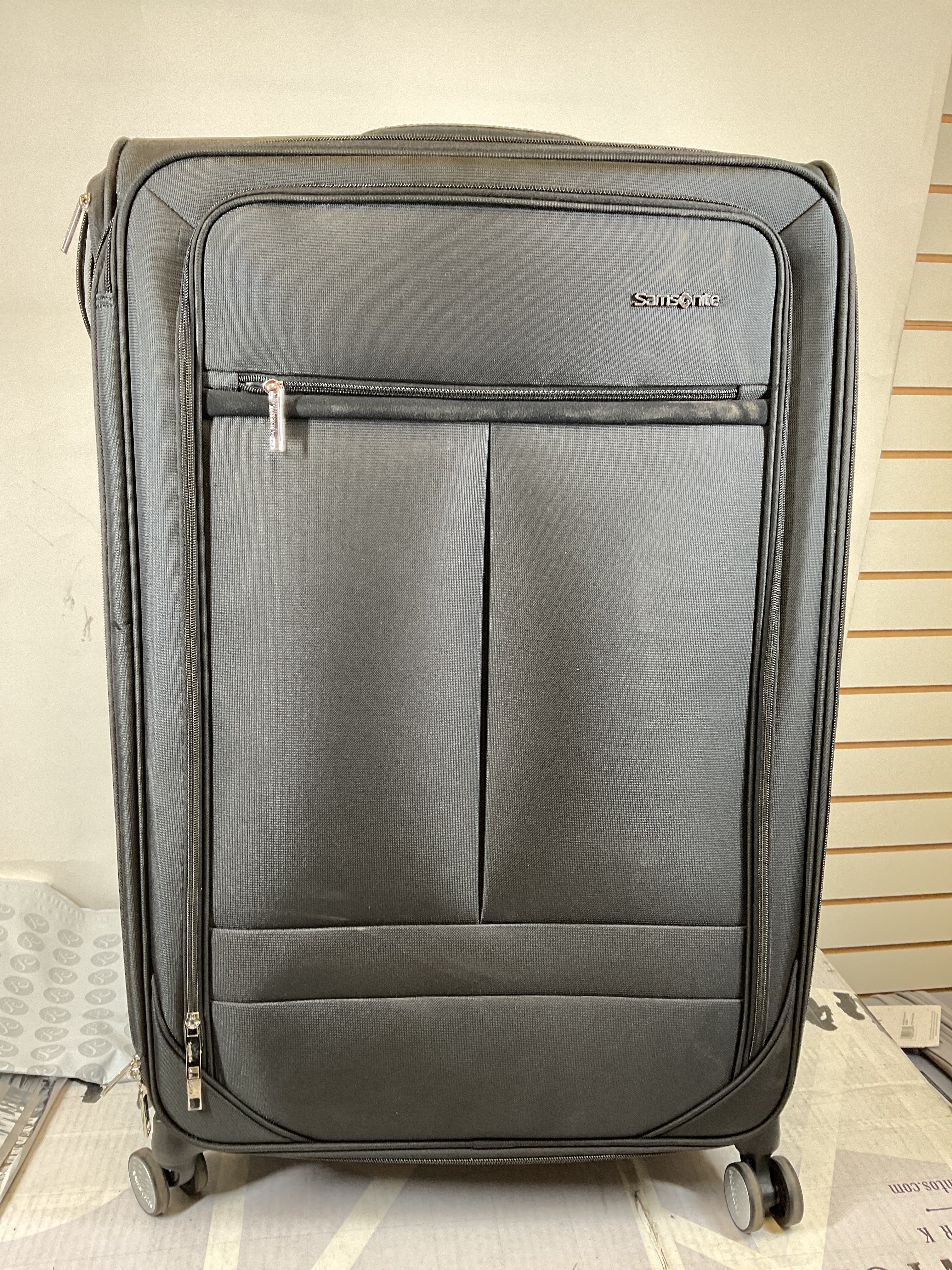 Samsonite Element Soft-Sided 29-Inch Lightweight X-Large Checked Expandable Suitcase: Durable, 360 Spinner Wheels, Adjustable Telescopic Handle, 2 Front & 1 Side Pocket ( Black , 29-Inch Checked-X-Large ) Black 29 Inch Checked X Large U23