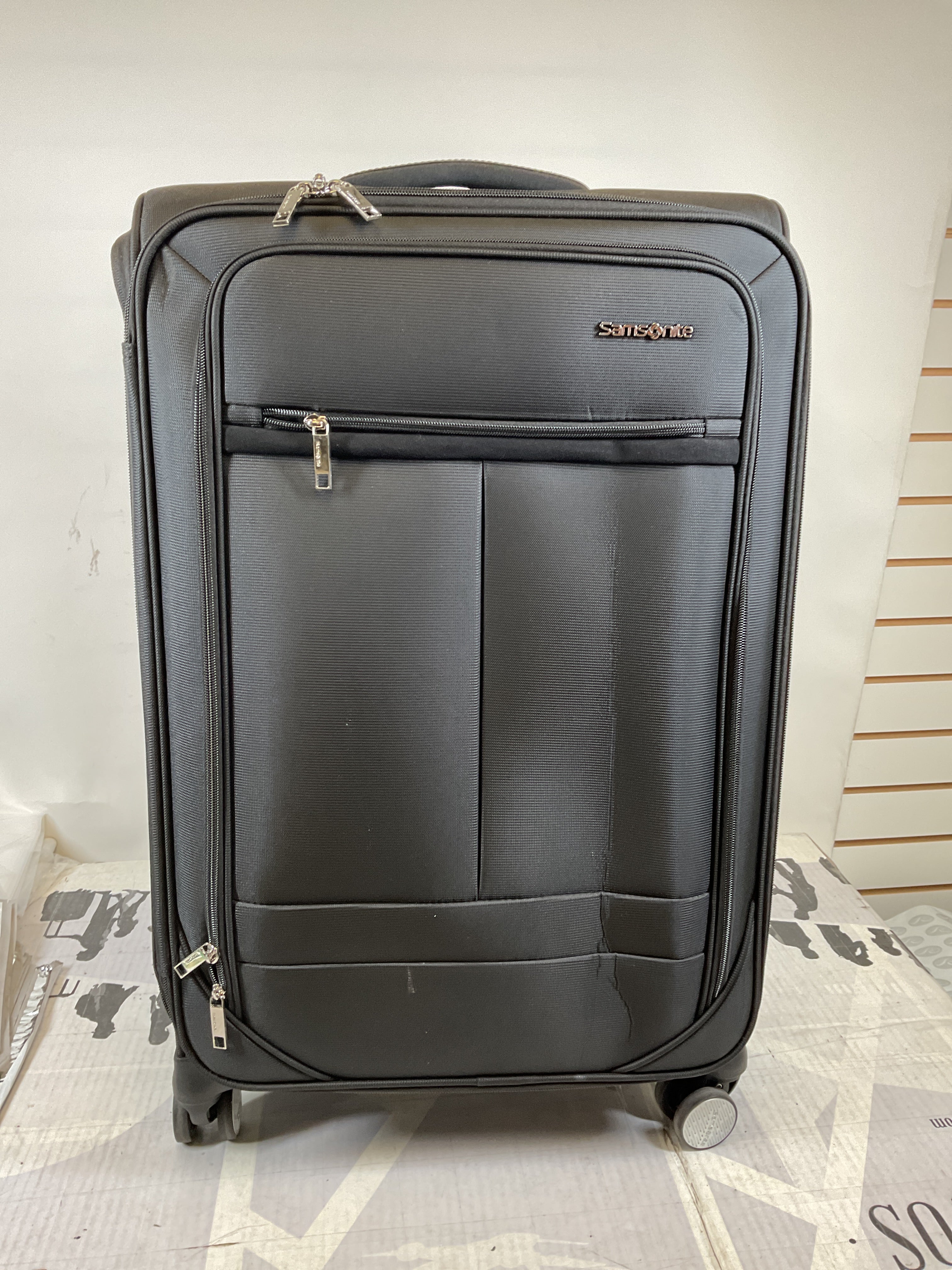 Samsonite Element Soft-Sided 25-Inch Lightweight Medium Checked Expandable Suitcase: Durable, 360 Spinner Wheels, Adjustable Telescopic Handle, 2 Front & 1 Side Pocket ( Black , 25-Inch Checked-Medium ) Black 25 Inch Checked Medium U17