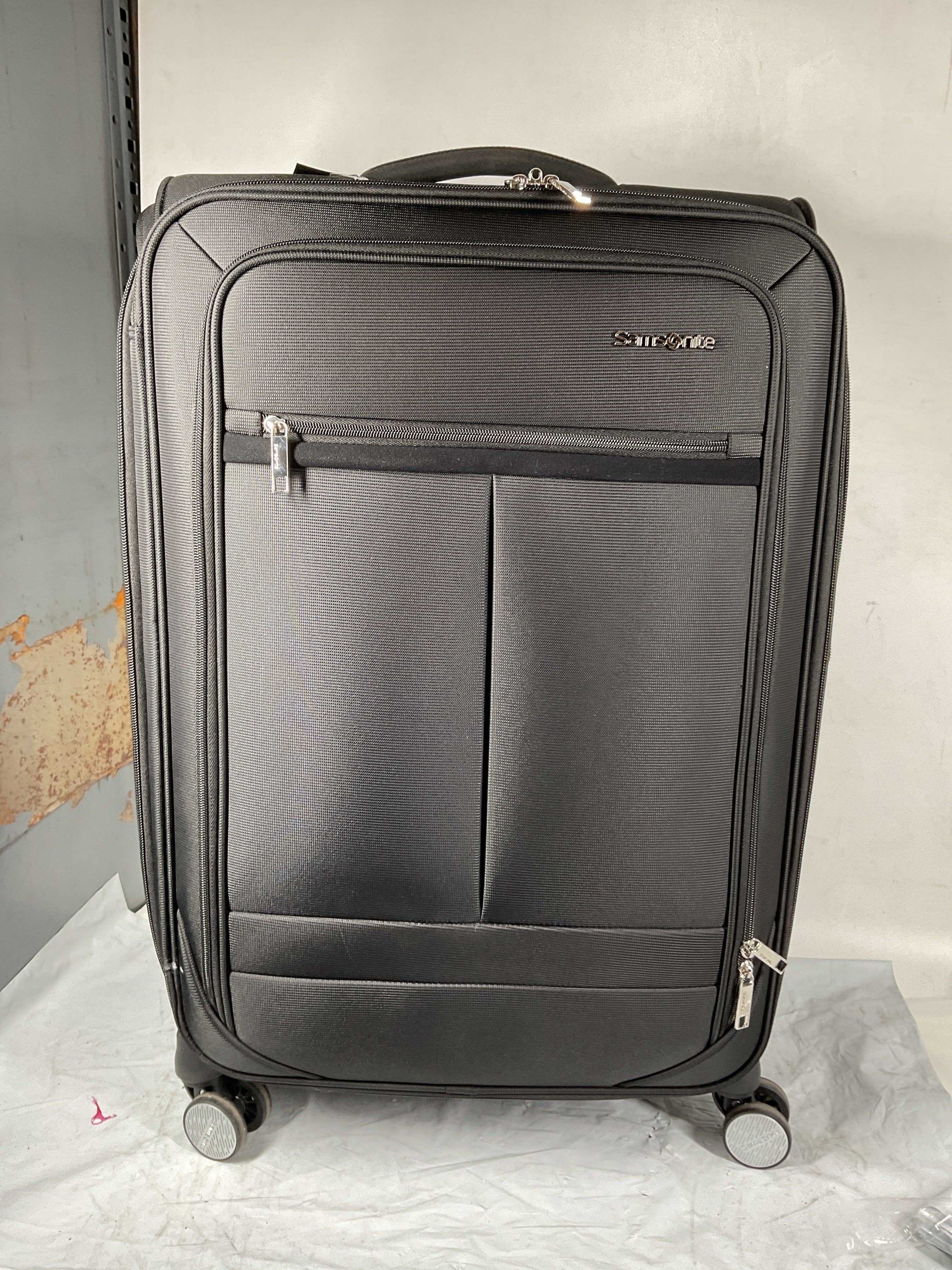 Samsonite Element Soft-Sided 25-Inch Lightweight Medium Checked Expandable Suitcase: Durable, 360 Spinner Wheels, Adjustable Telescopic Handle, 2 Front & 1 Side Pocket ( Black , 25-Inch Checked-Medium ) Black 25 Inch Checked Medium U8