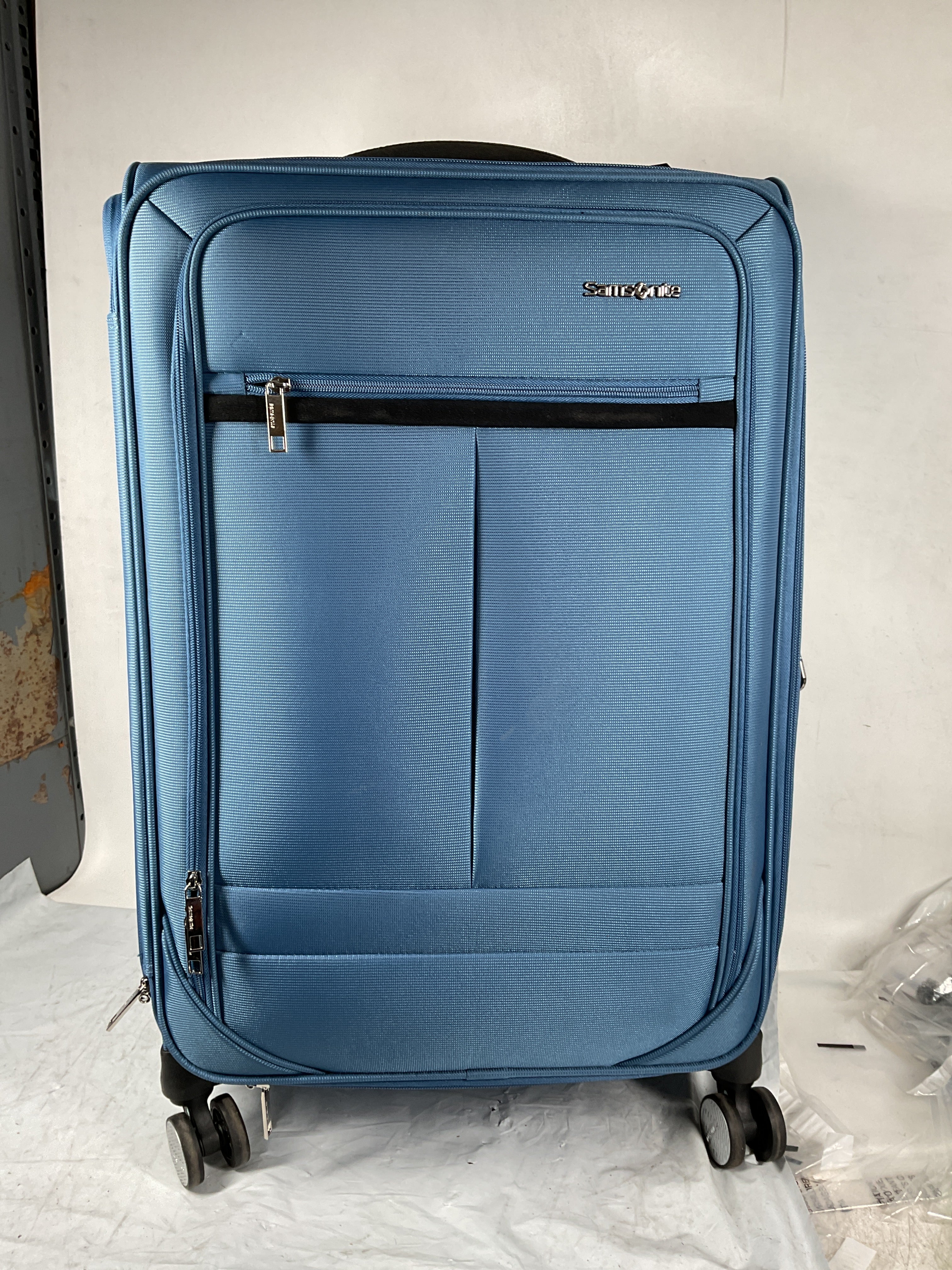Samsonite Element Soft-Sided 25-Inch Lightweight Medium Checked Expandable Suitcase: Durable, 360 Spinner Wheels, Adjustable Telescopic Handle, 2 Front & 1 Side Pocket ( Captains Blue , 25-Inch Checked-Medium ) Captains Blue 25 Inch Checked Medi U4