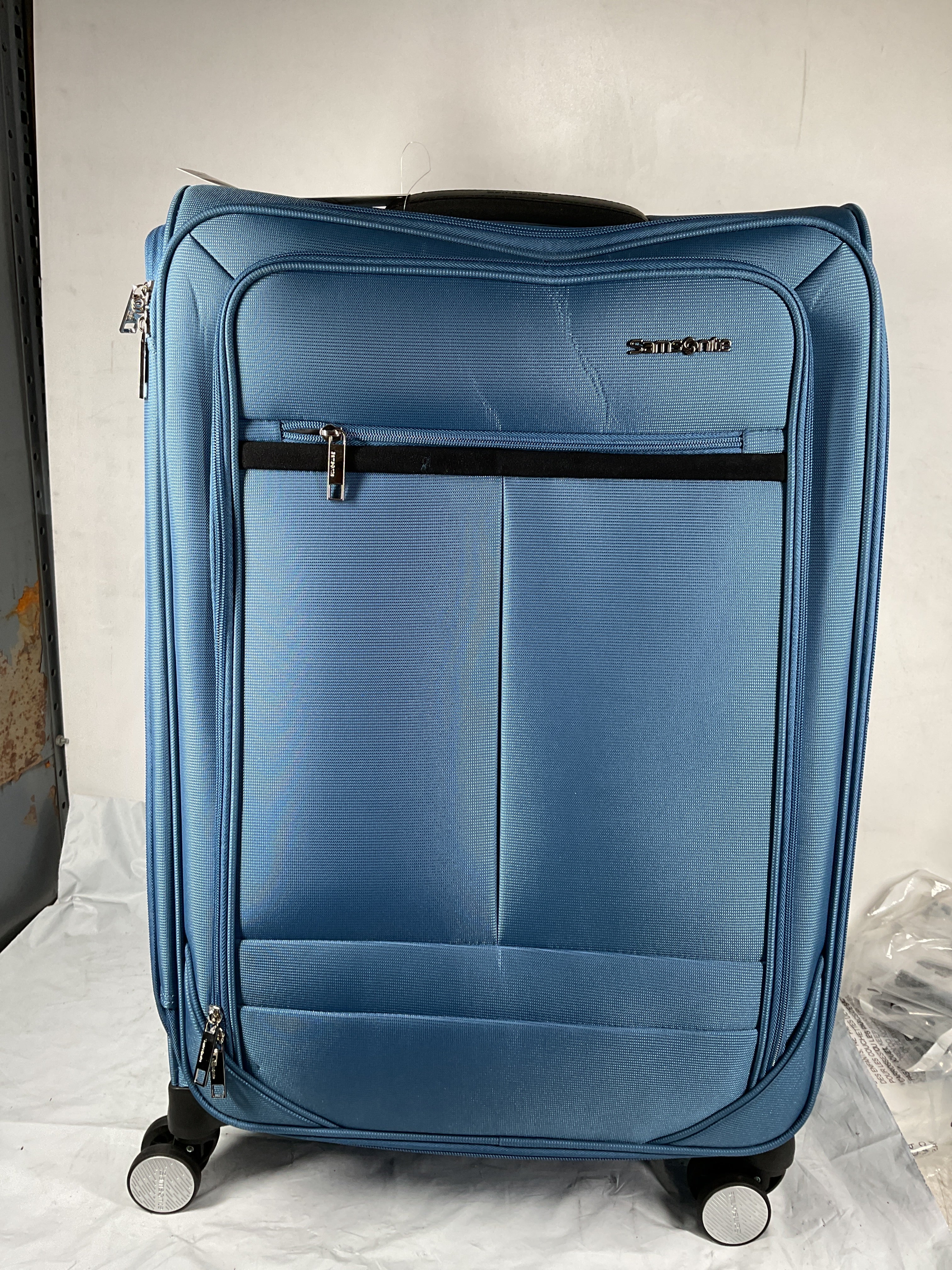 Samsonite Element Soft-Sided 25-Inch Lightweight Medium Checked Expandable Suitcase: Durable, 360 Spinner Wheels, Adjustable Telescopic Handle, 2 Front & 1 Side Pocket ( Captains Blue , 25-Inch Checked-Medium ) Captains Blue 25 Inch Checked Medi U5