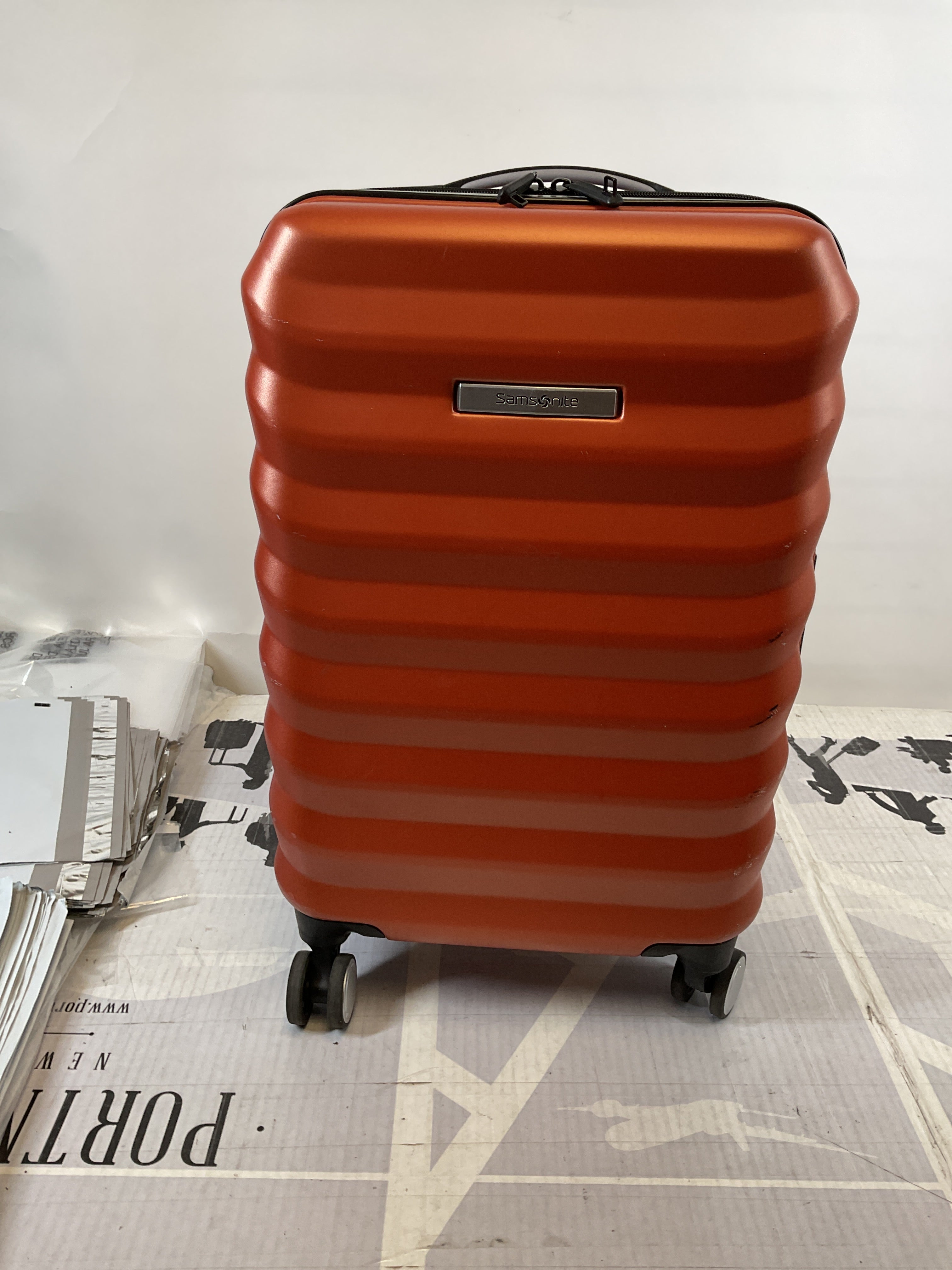 Samsonite Hard-Sided 20-Inch Lightweight Carry On Expandable Element Suitcase: Durable, 360 Spinner Wheels, Adjustable Telescopic Handle, TSA-Approved Lock ( Copper Orange , 20-Inch Carry-On ) Copper Orange 20 Inch Carry On U2
