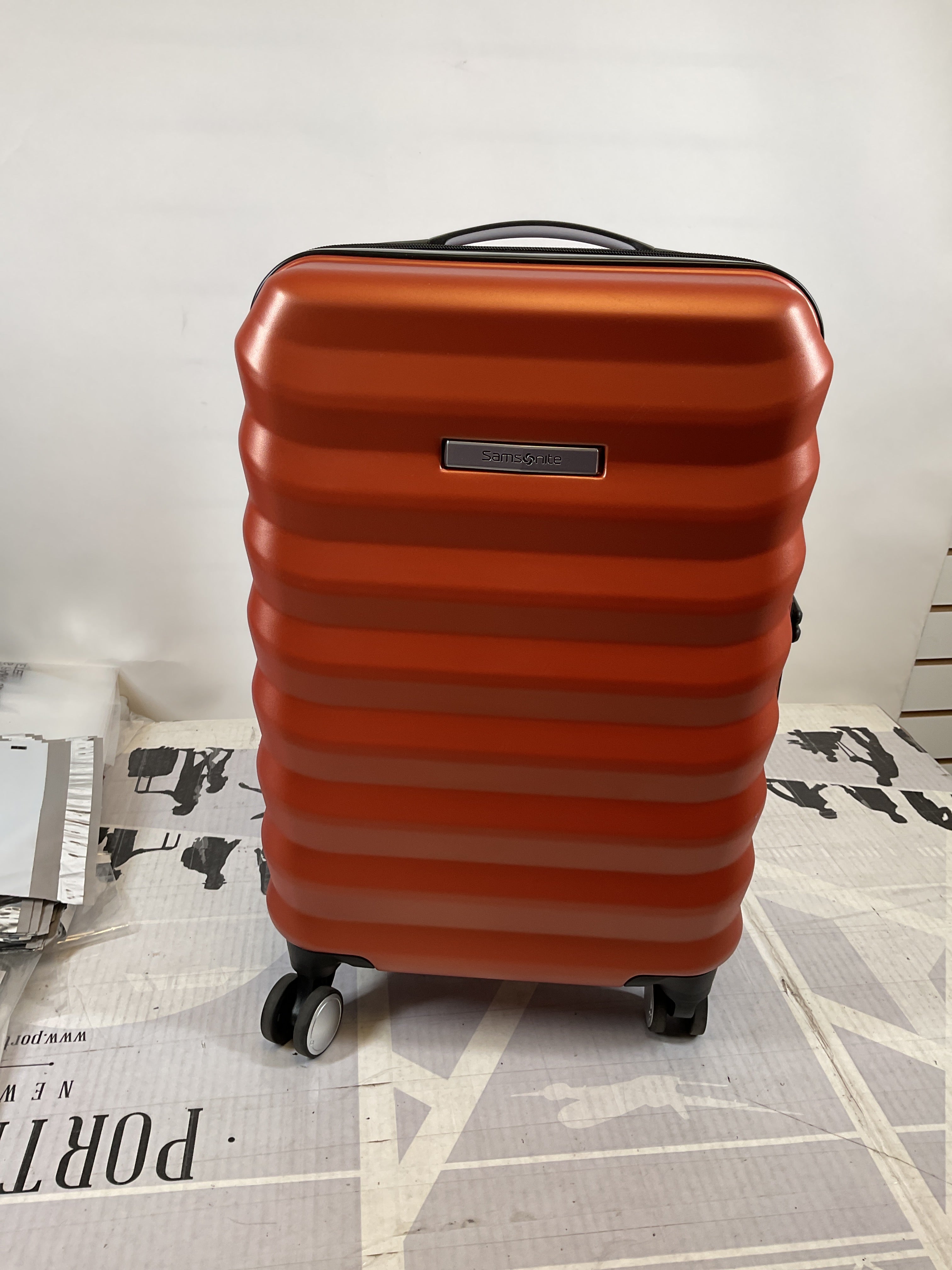 Samsonite Hard-Sided 20-Inch Lightweight Carry On Expandable Element Suitcase: Durable, 360 Spinner Wheels, Adjustable Telescopic Handle, TSA-Approved Lock ( Copper Orange , 20-Inch Carry-On ) Copper Orange 20 Inch Carry On U3
