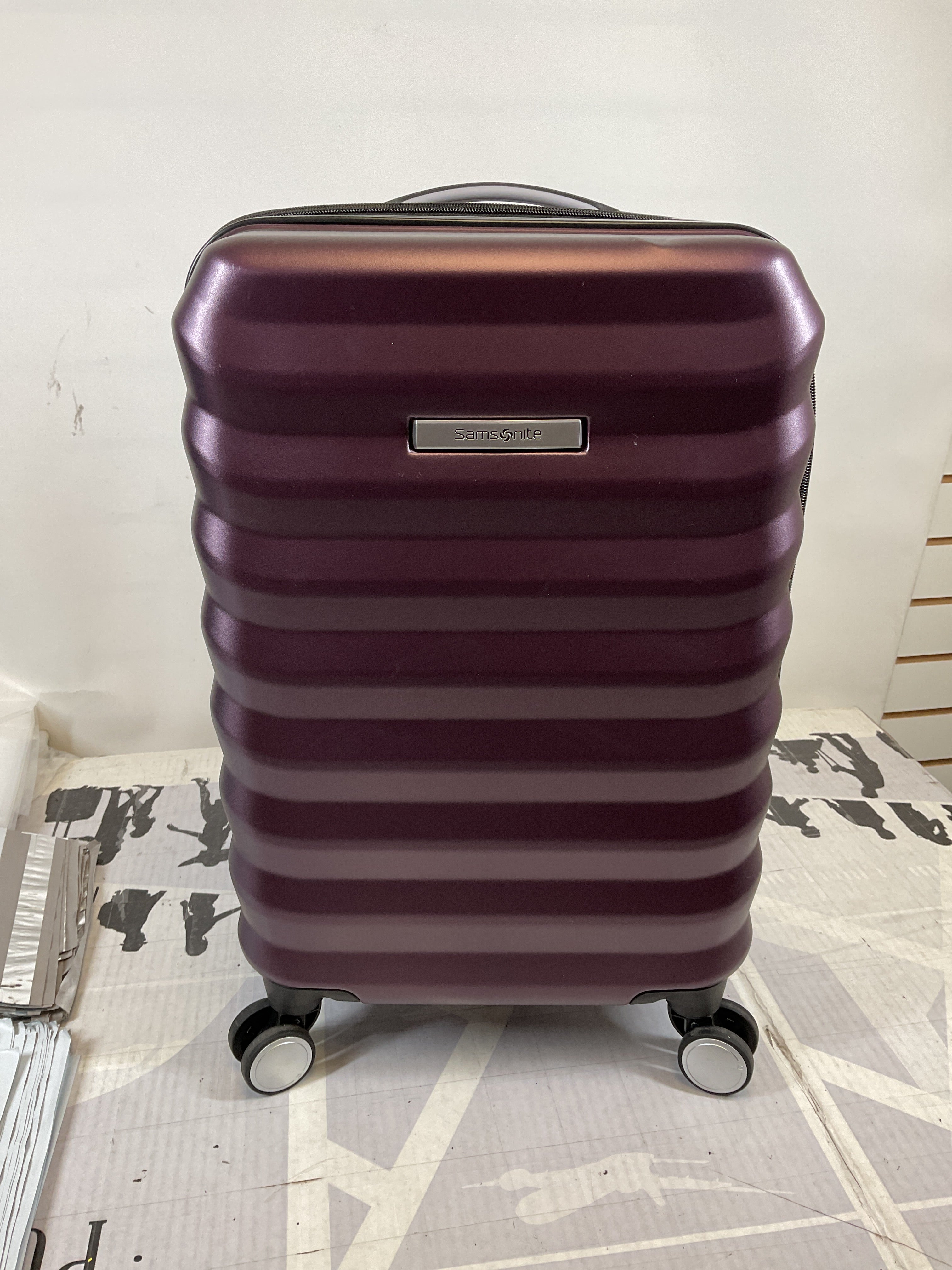 Samsonite Hard-Sided 20-Inch Lightweight Carry On Expandable Element Suitcase: Durable, 360 Spinner Wheels, Adjustable Telescopic Handle, TSA-Approved Lock ( Dusk Purple , 20-Inch Carry-On ) Dusk Purple 20 Inch Carry On U1