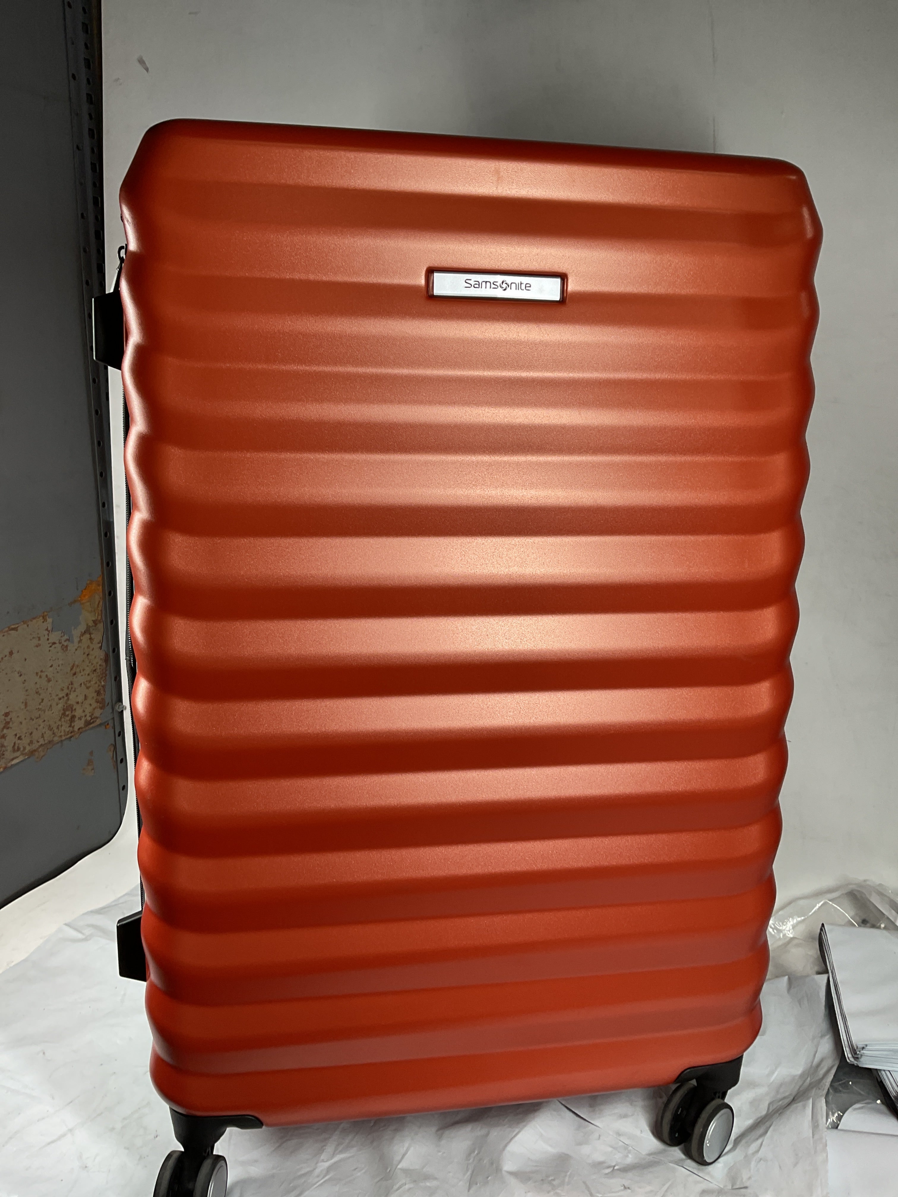 Samsonite Hard-Sided 28-Inch Lightweight Checked Large Expandable Element Suitcase: Durable, 360 Spinner Wheels, Adjustable Telescopic Handle, TSA-Approved Lock ( Copper Orange , 28-Inch Checked-Large ) Copper Orange 28 Inch Checked Large U1