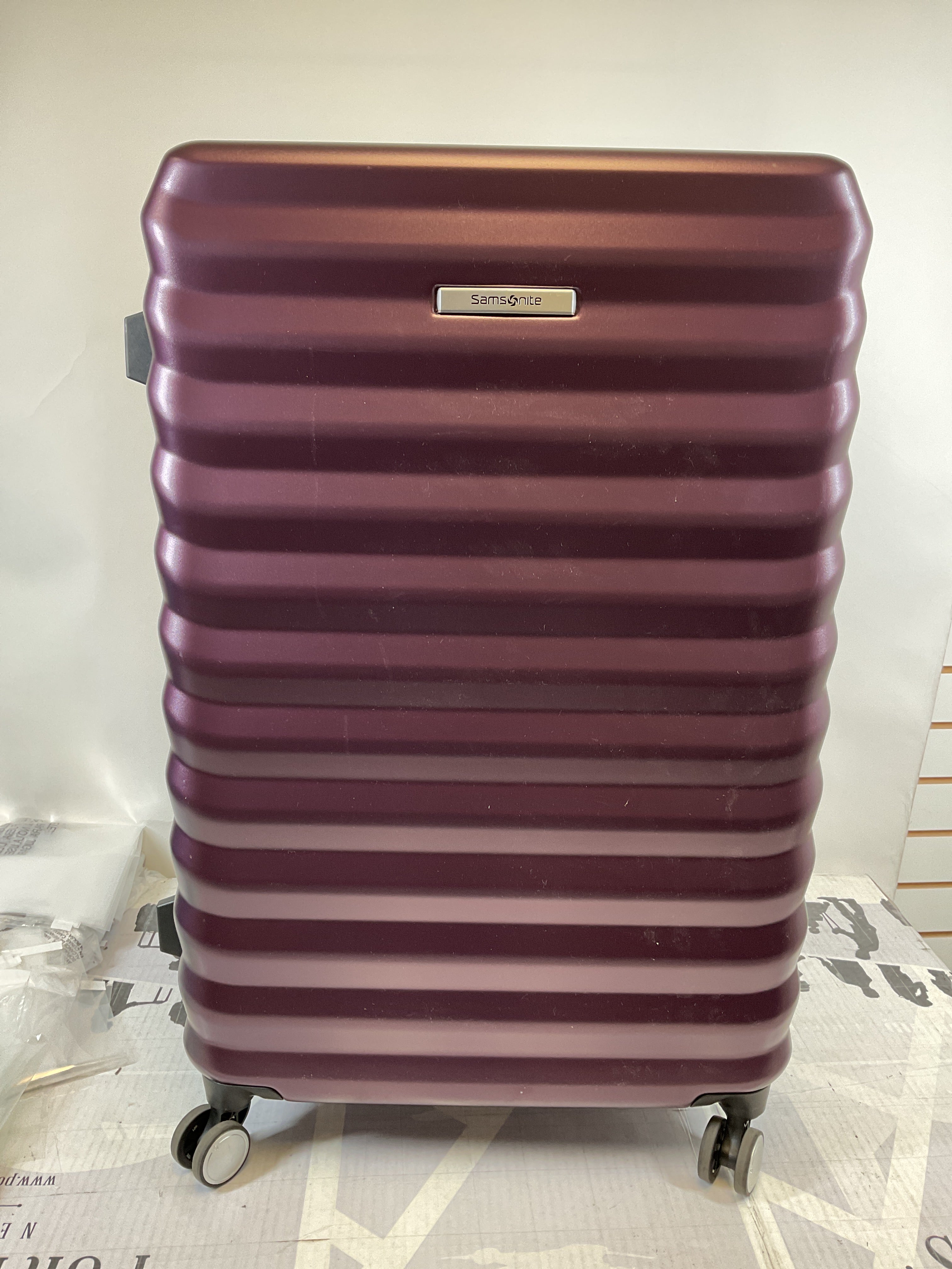 Samsonite Hard-Sided 28-Inch Lightweight Checked Large Expandable Element Suitcase: Durable, 360 Spinner Wheels, Adjustable Telescopic Handle, TSA-Approved Lock ( Dusk Purple , 28-Inch Checked-Large ) Dusk Purple 28 Inch Checked Large U2