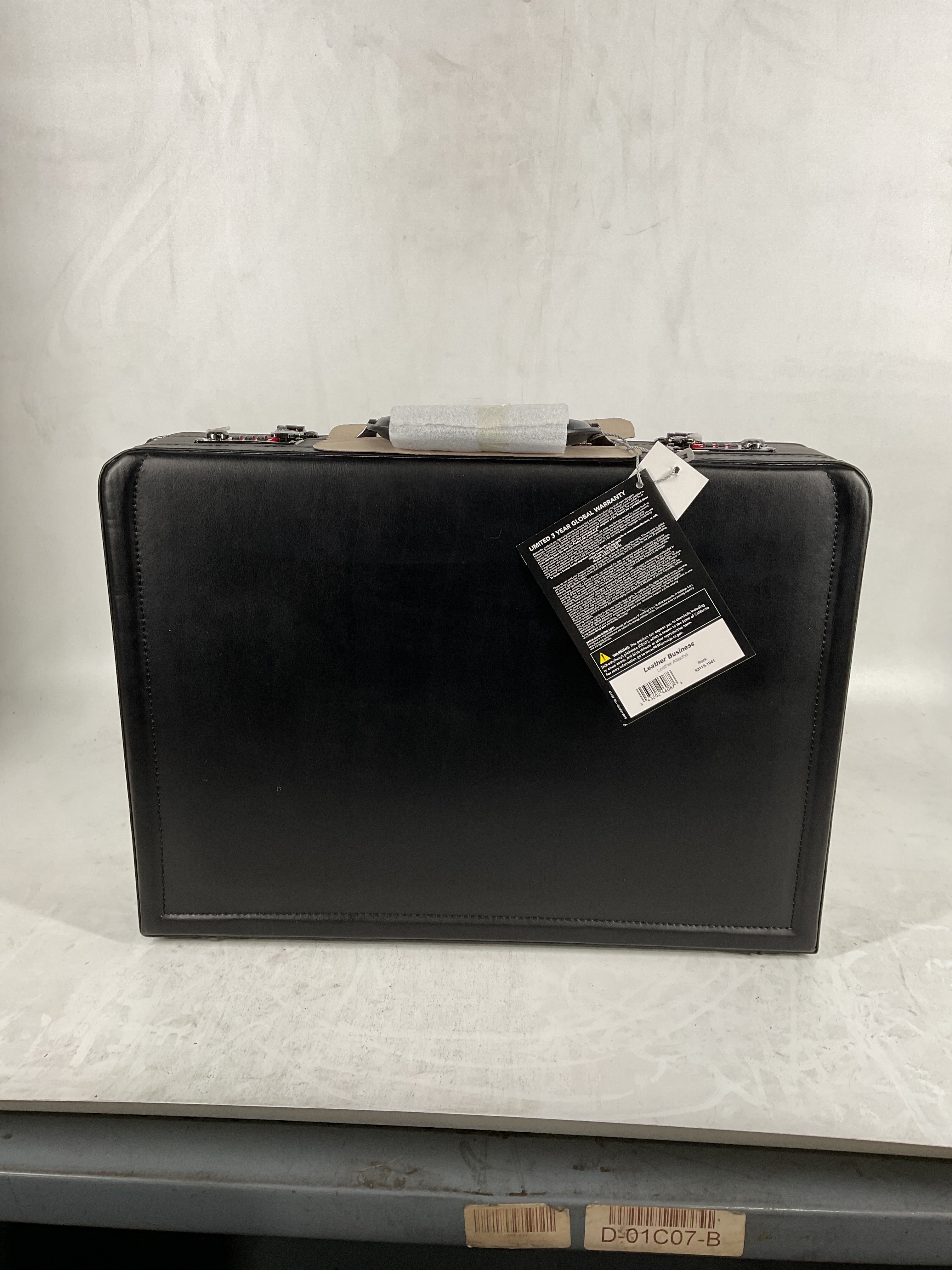 Samsonite Bonded Leather Attache 15.6 Black One Size U1