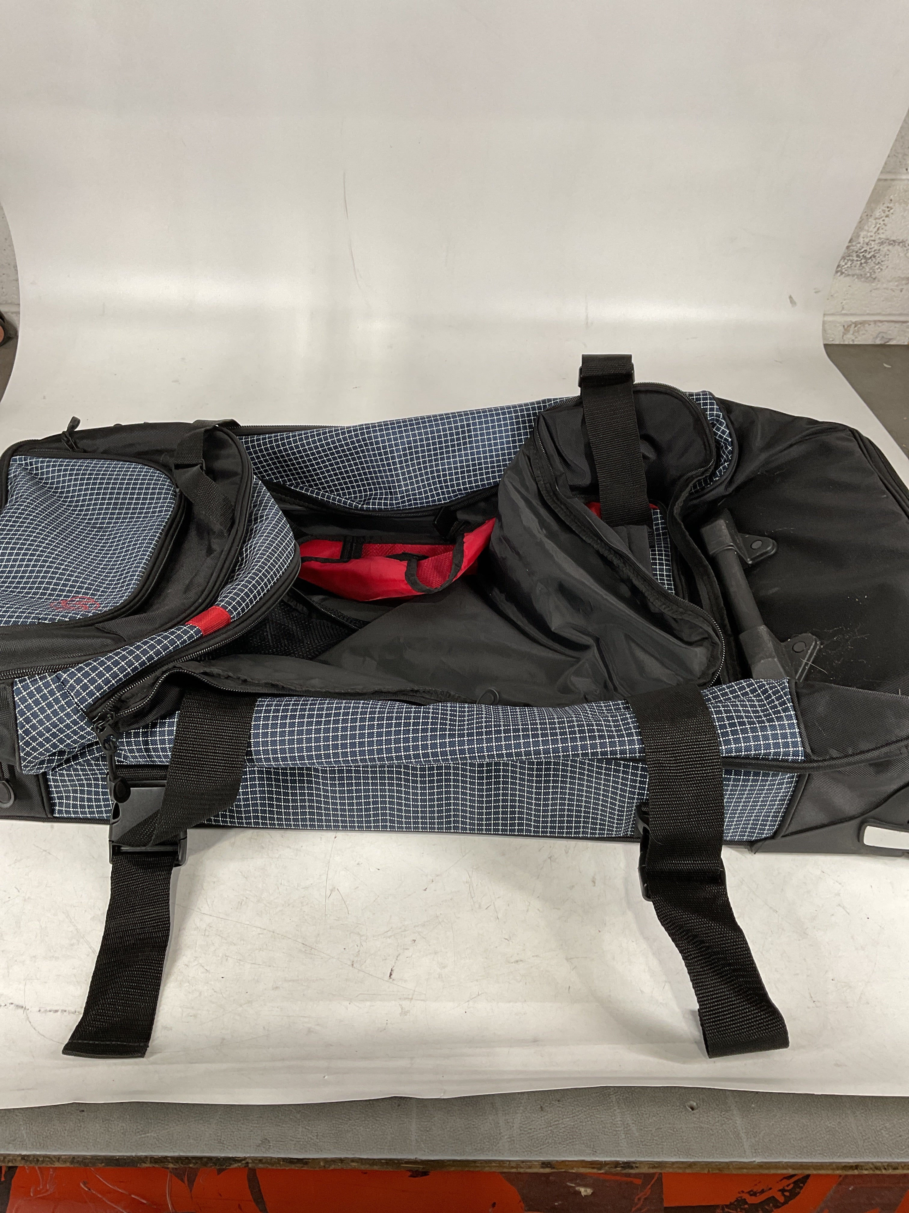 Samsonite Luggage Ripstop Wheeled Duffel 30 inch U1