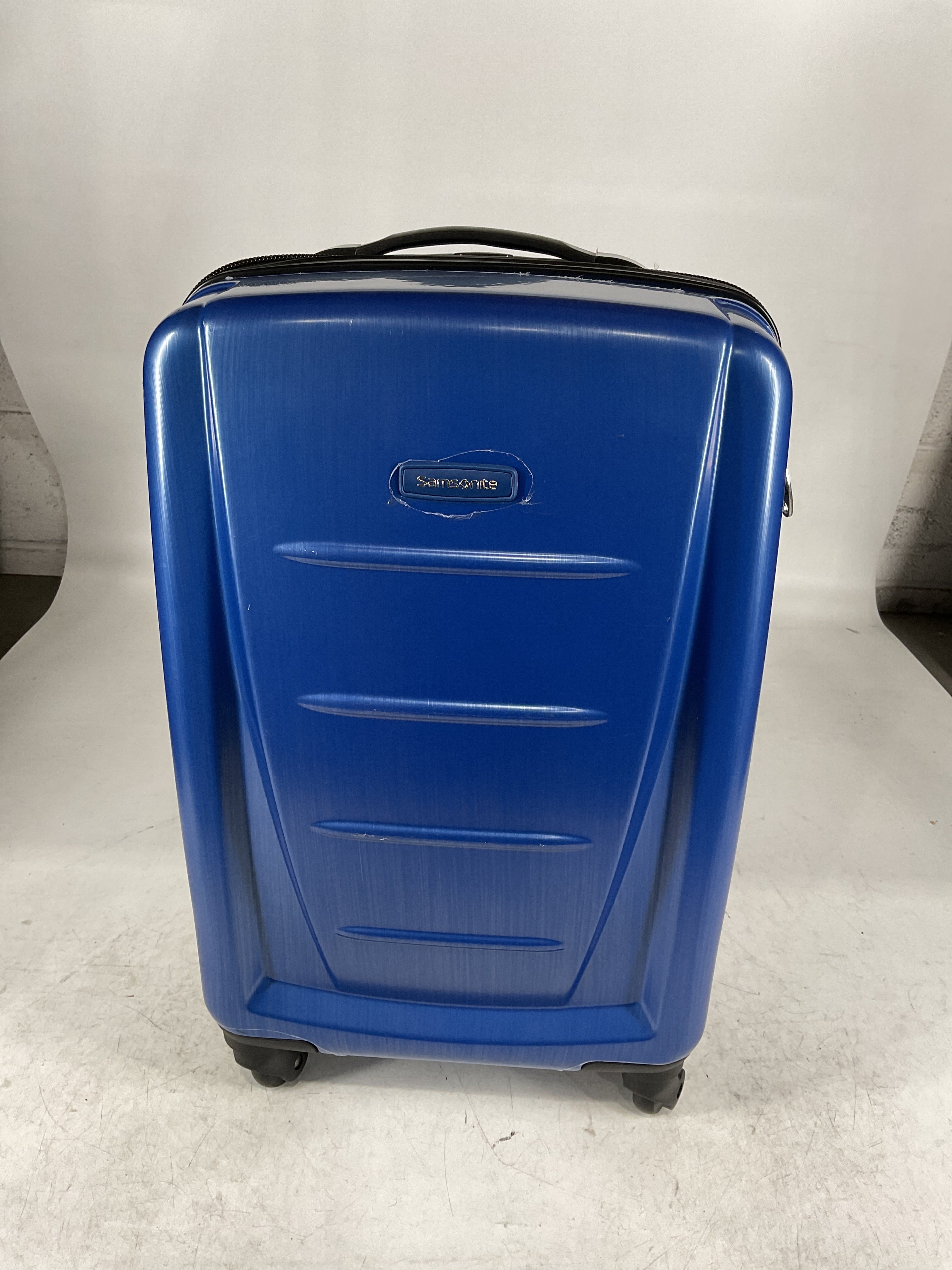 Samsonite Winfield 2 Hardside Luggage with Spinner Wheels U5