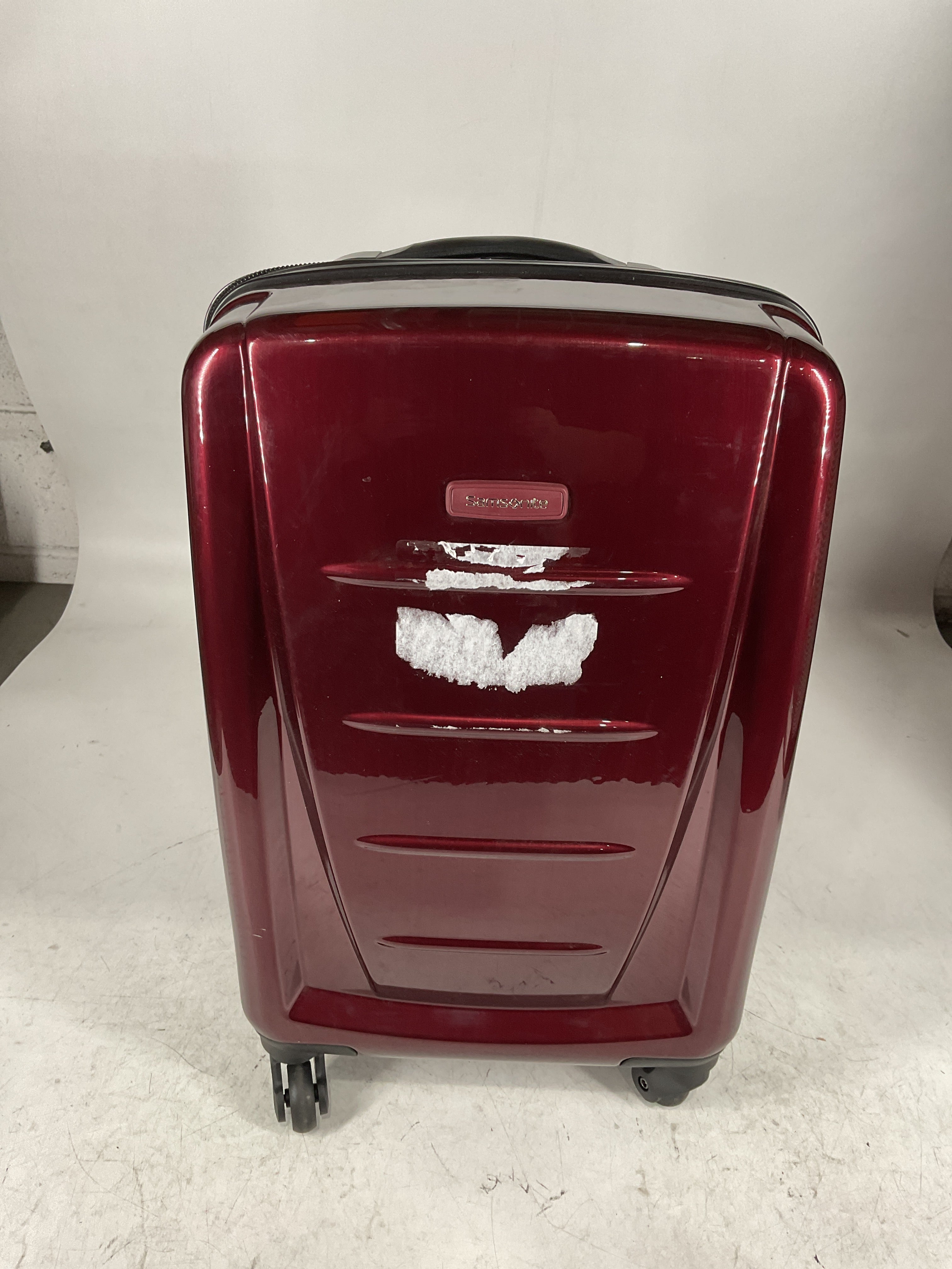 Samsonite Winfield 2 Hardside Luggage with Spinner Wheels U13