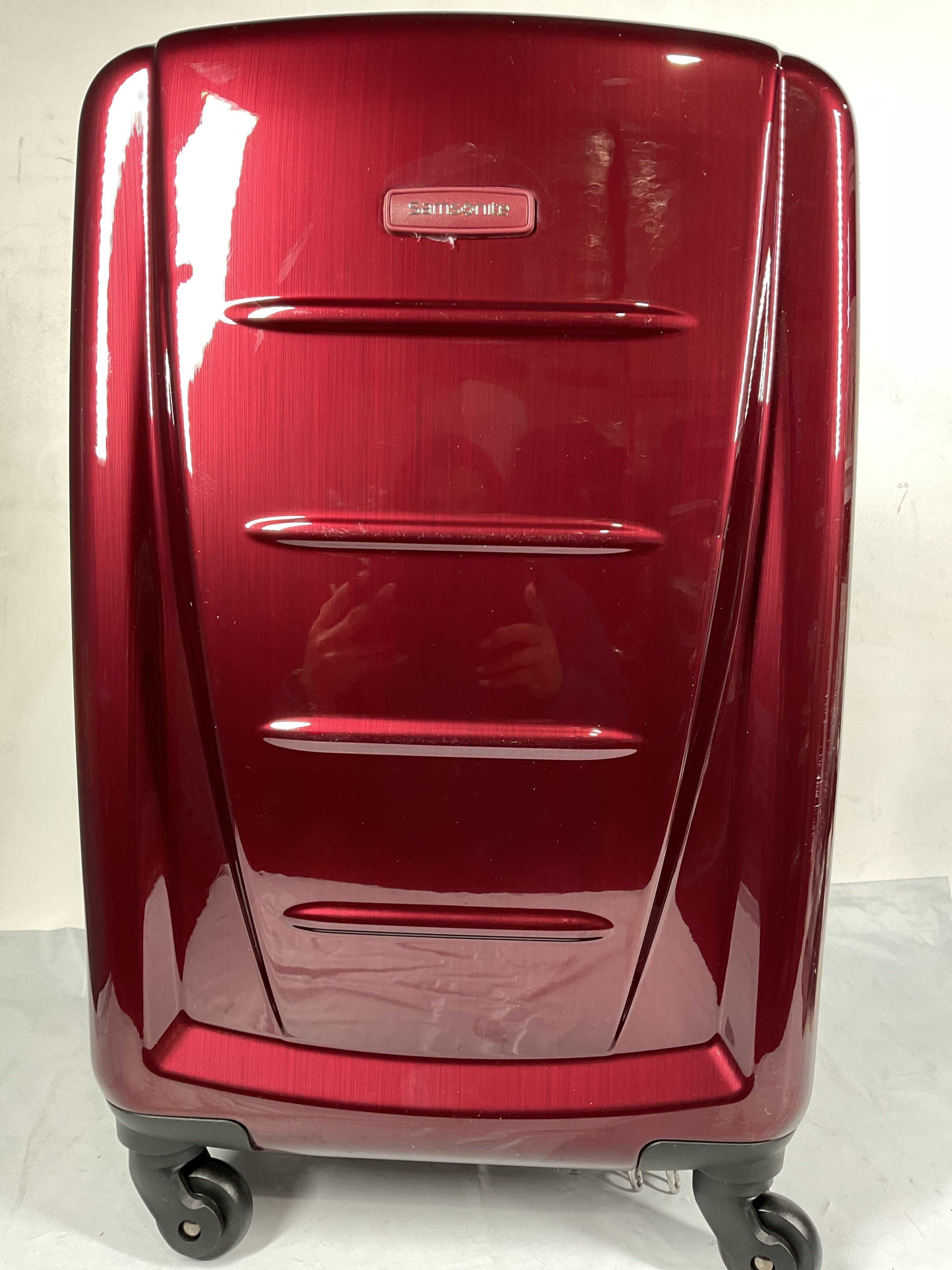 Samsonite Winfield 2 Hardside Luggage with 360 Spinner Wheels, TSA Lock, Airline Approved ( Burgundy , Carry-On 20-Inch ) Burgundy Carry On 20 Inch U20