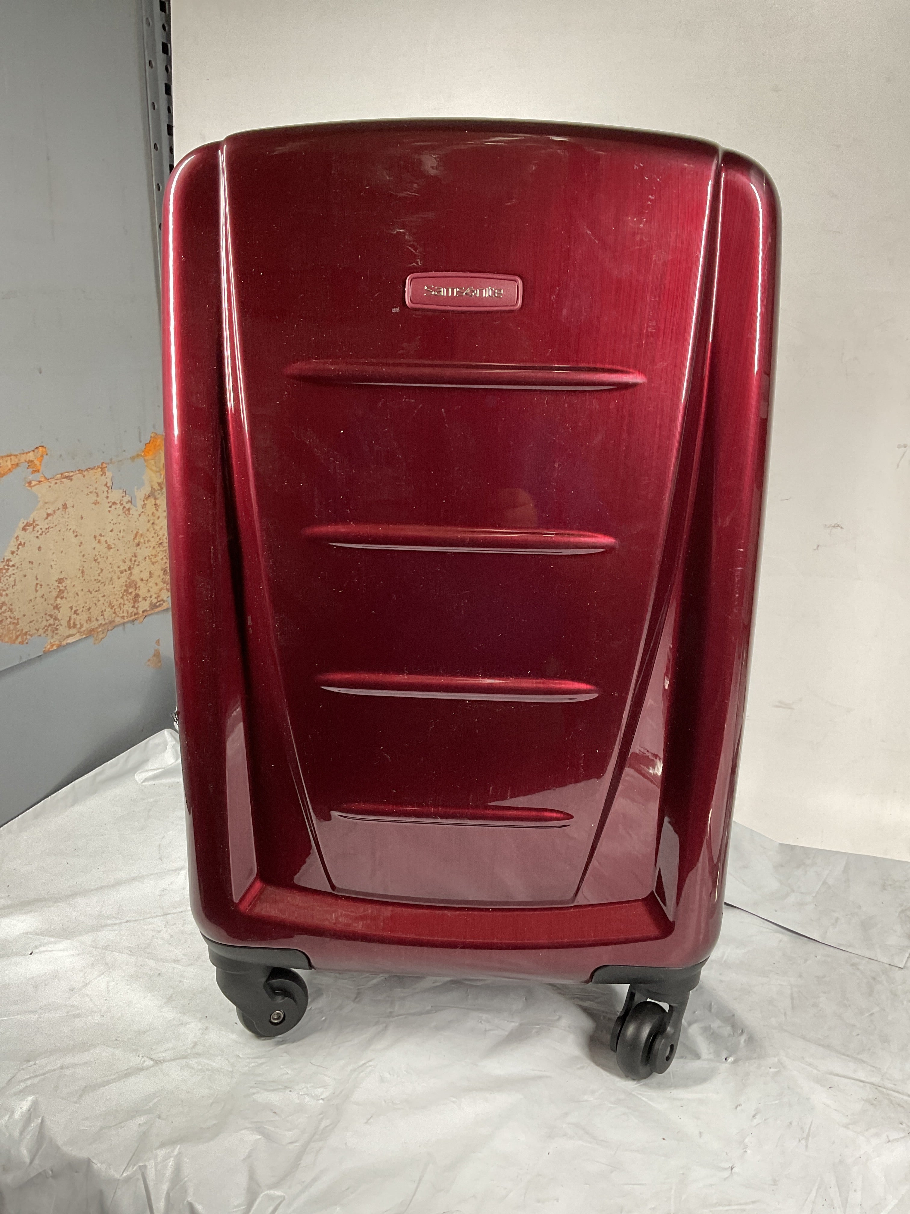 Samsonite Winfield 2 Carry-On 20-Inch Hardside Luggage with Spinner Wheels ( Burgundy , Carry-On 20-Inch ) Burgundy Carry On 20 Inch U23
