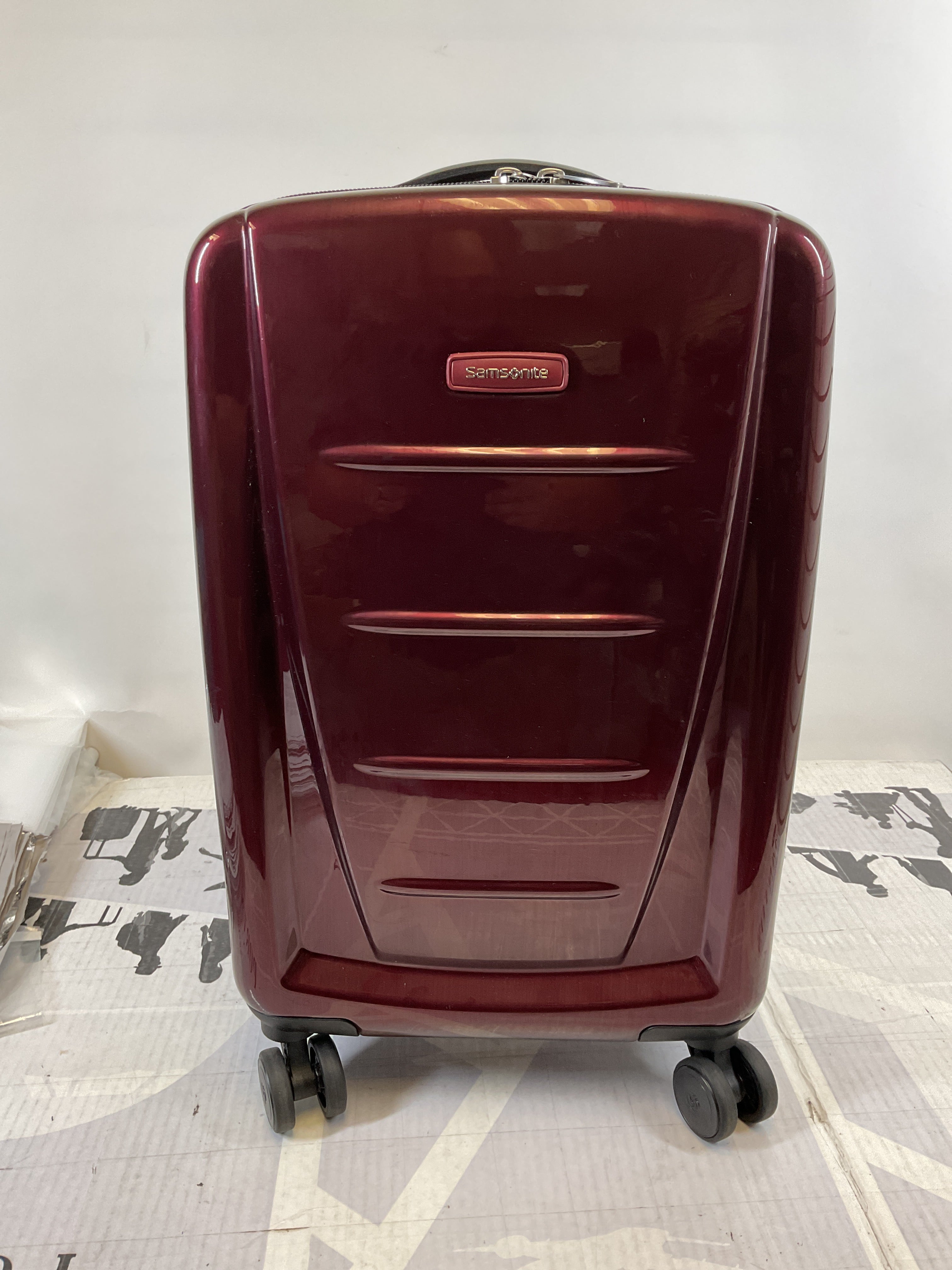 Samsonite Winfield 2 Carry-On 20-Inch Hardside Luggage with Spinner Wheels ( Burgundy , Carry-On 20-Inch ) Burgundy Carry On 20 Inch U24