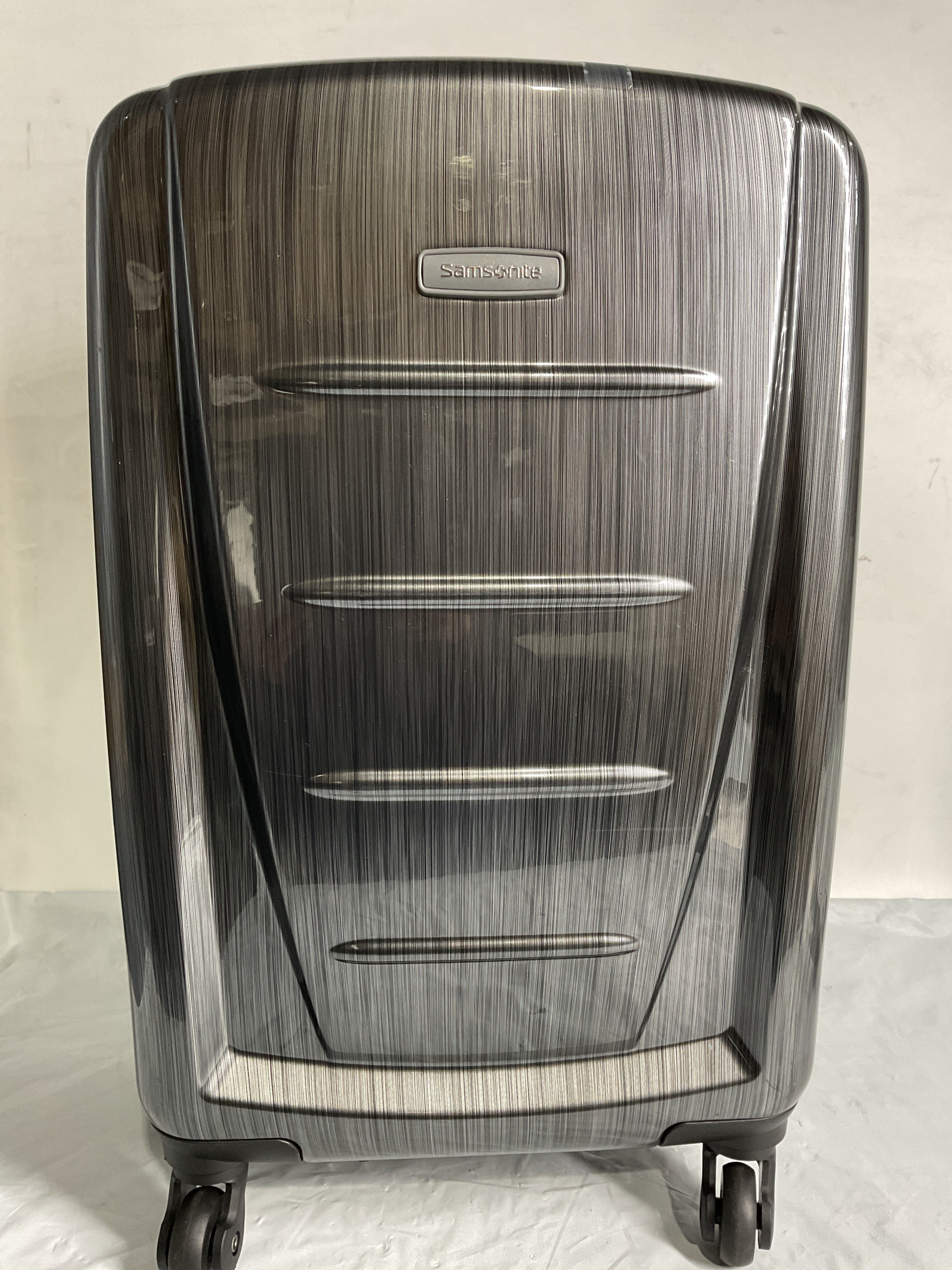 Samsonite Winfield 2 Hardside Luggage with 360 Spinner Wheels, TSA Lock, Airline Approved ( Charcoal , Carry-On 20-Inch ) Charcoal Carry On 20 Inch U11