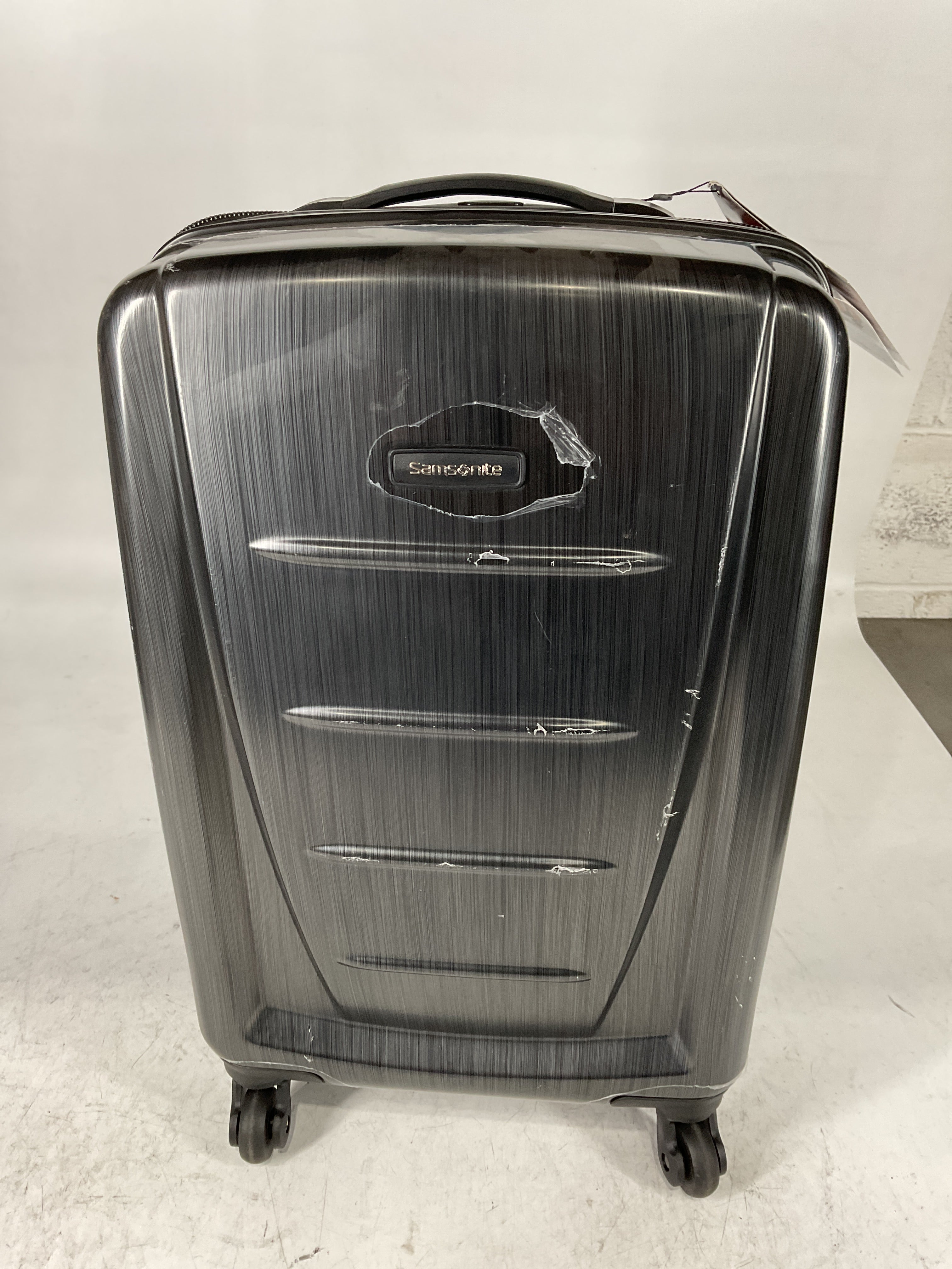 Samsonite Winfield 2 Hardside Luggage with Spinner Wheels U16