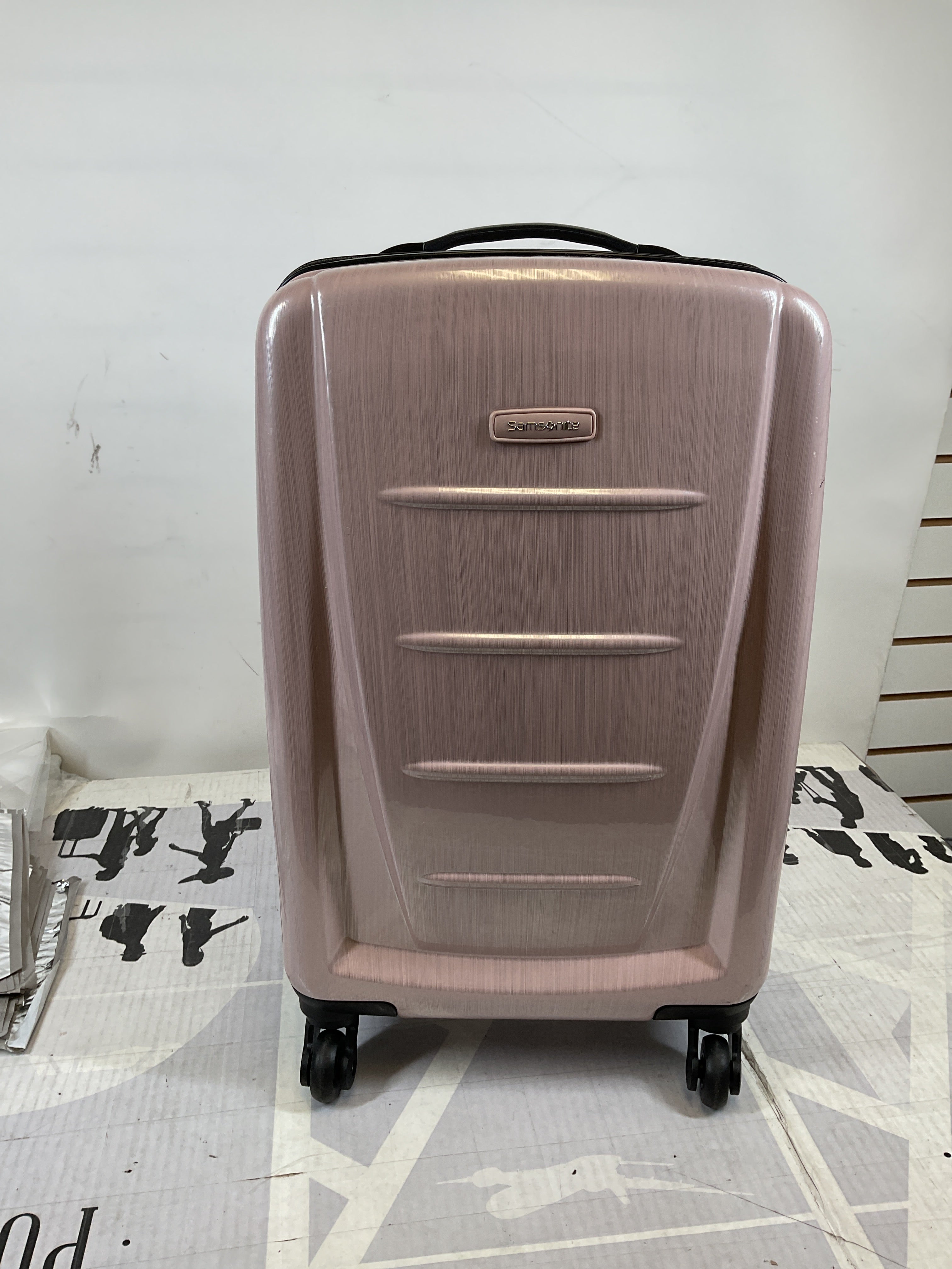 Samsonite Winfield 2 Carry-On 20-Inch Hardside Luggage with Spinner Wheels ( Arctic Pink , Carry-On 20-Inch ) Arctic Pink Carry On 20 Inch U26