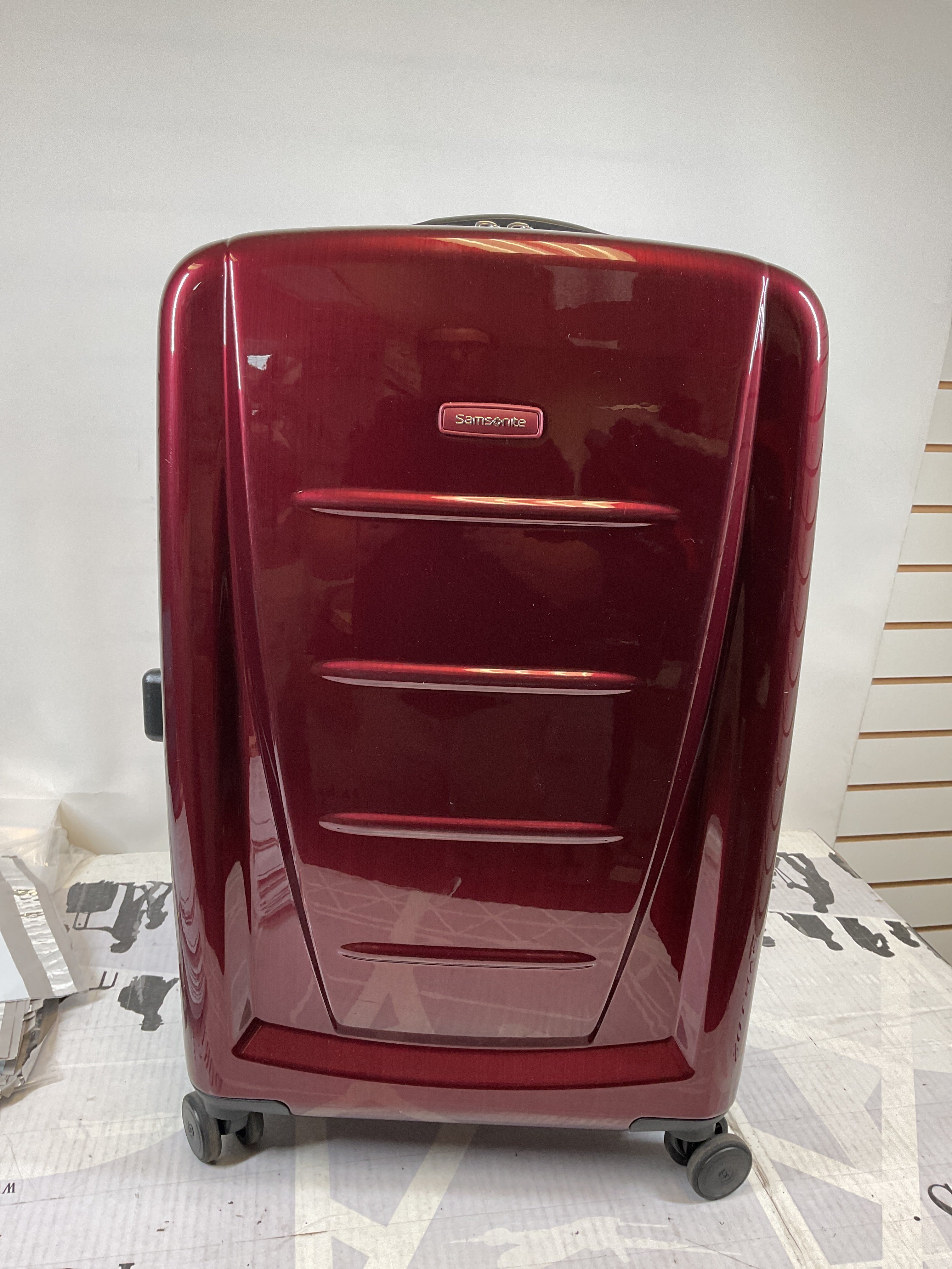 Samsonite Winfield 2 Checked-Medium 24-Inch Hardside Expandable Luggage with Spinner Wheels ( Burgundy , Checked-Medium 24-Inch ) Burgundy Checked Medium 24 Inch U20