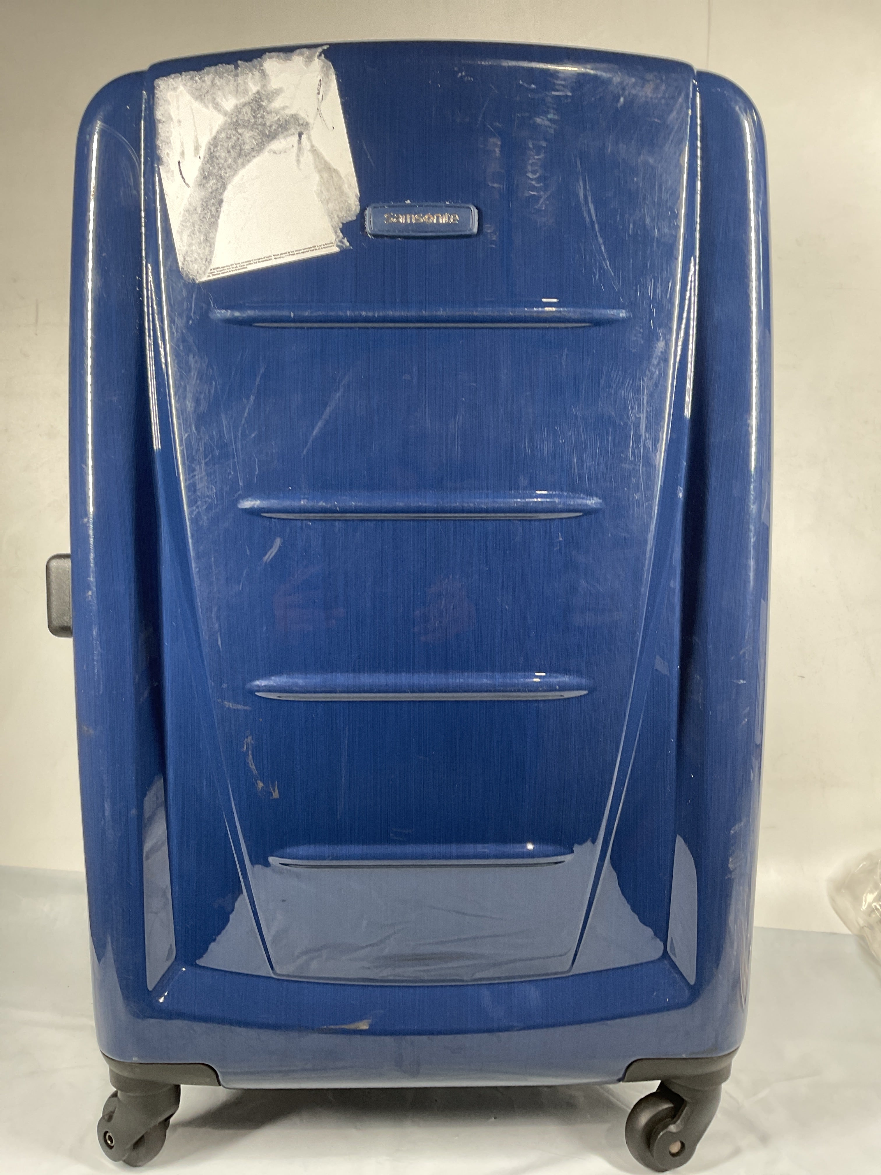 Samsonite Winfield 2 Hardside Luggage with 360 Spinner Wheels, TSA Lock, Airline Approved ( Navy , Checked-Medium 24-Inch ) Navy Checked Medium 24 Inch U8