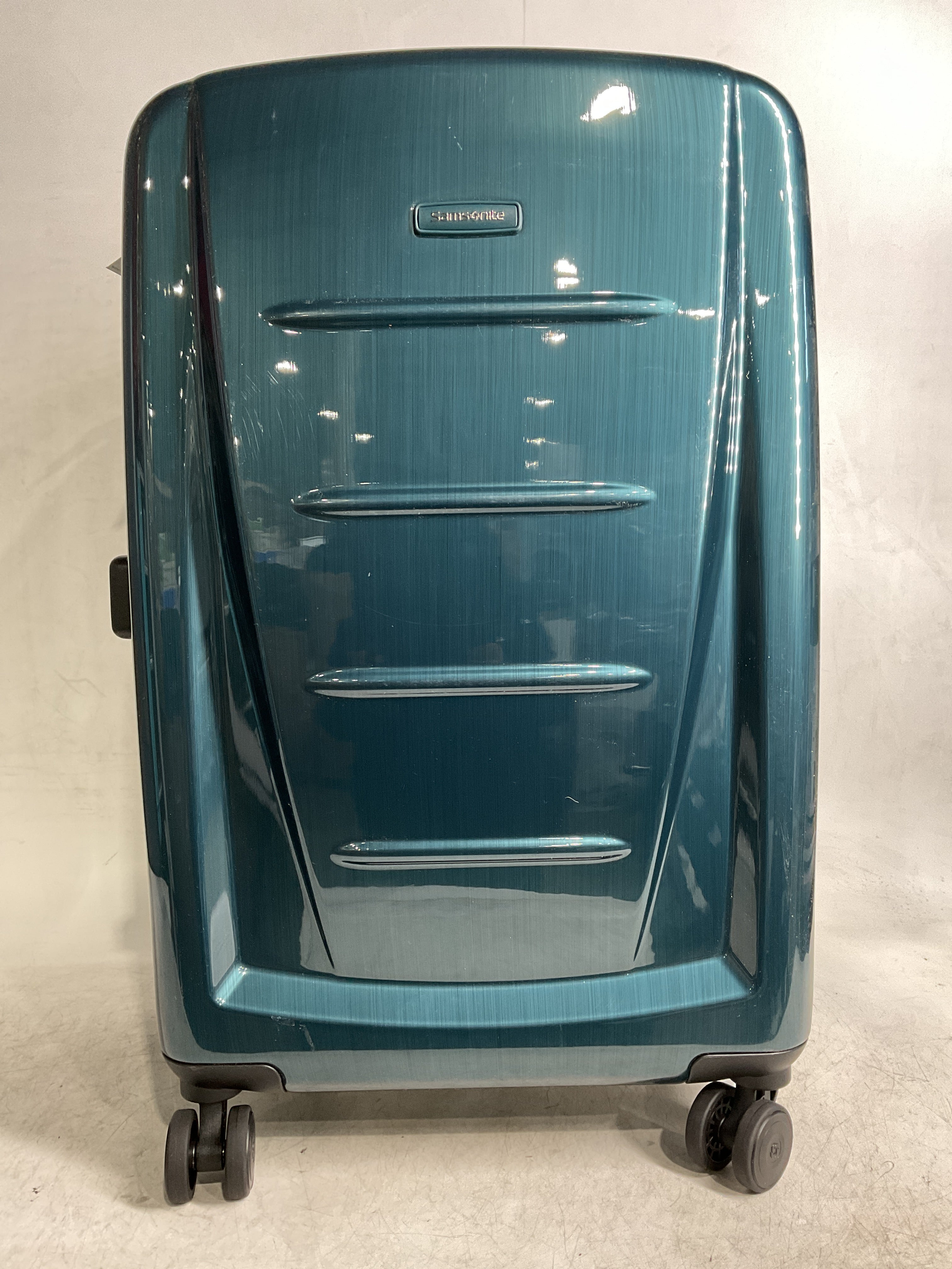 Samsonite Winfield 2 Hardside Luggage with 360 Spinner Wheels, TSA Lock, Airline Approved ( Teal , Checked-Medium 24-Inch ) Teal Checked Medium 24 Inch U6