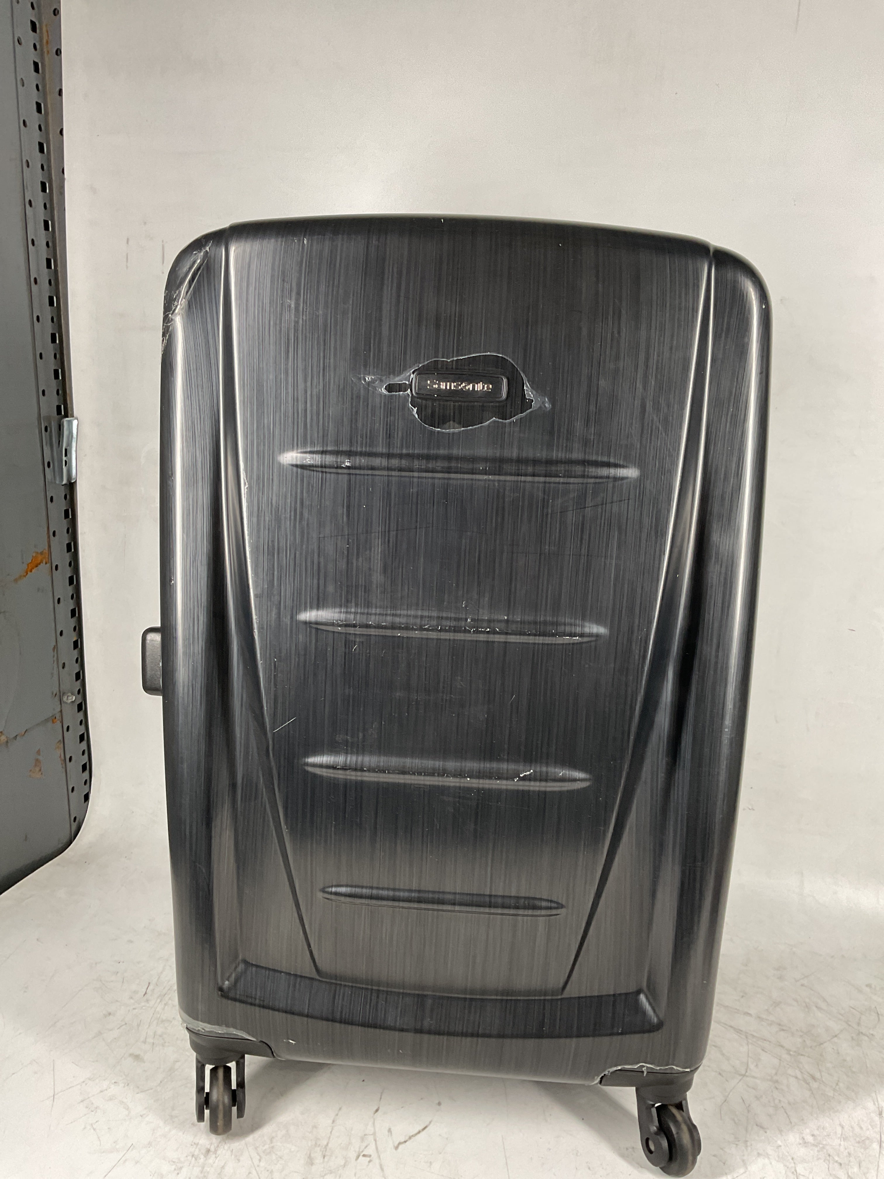 Samsonite Winfield 2 Hardside Luggage with Spinner Wheels Brushed Anthracite Checked Medium 24 Inch U9