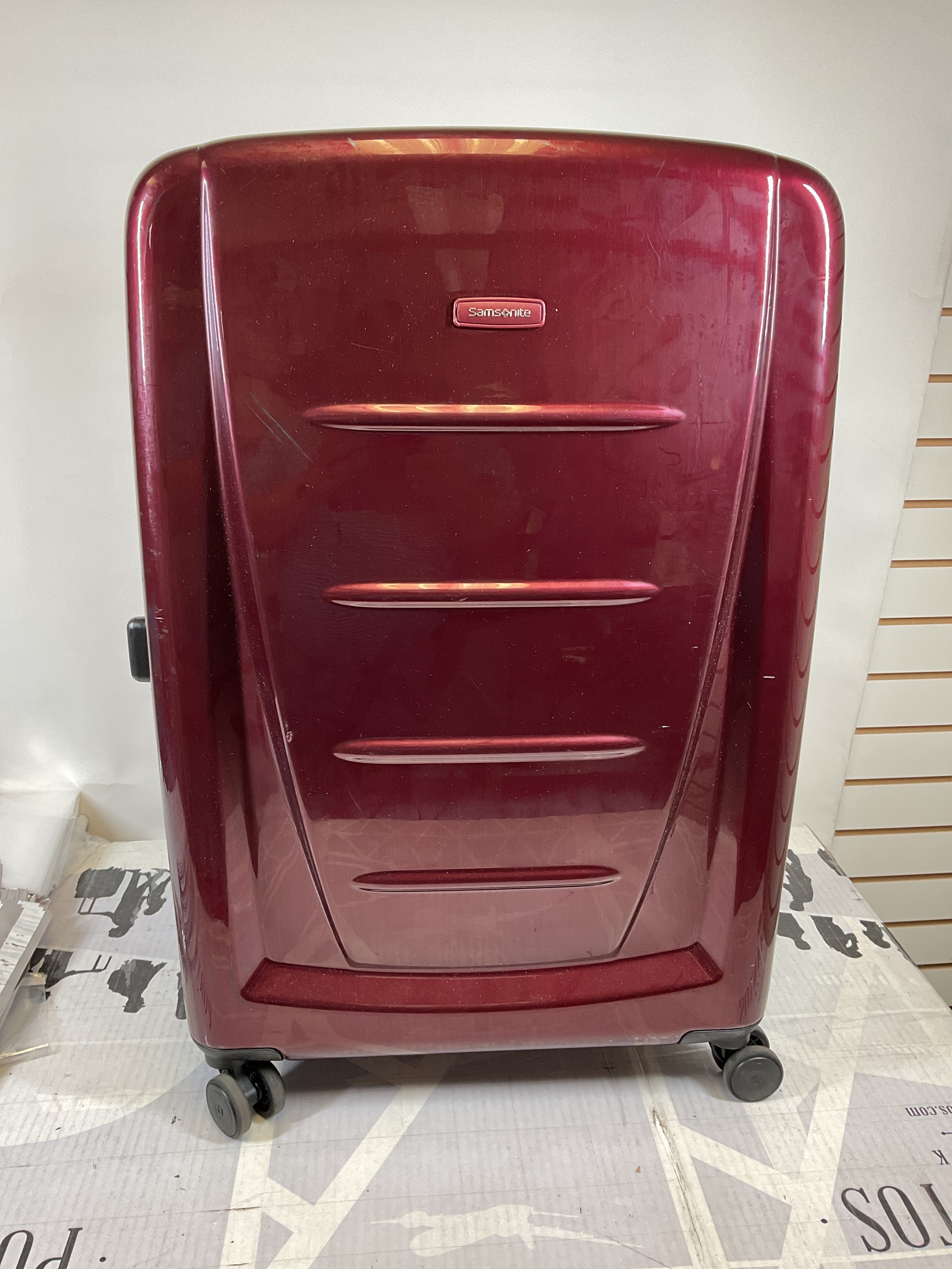 Samsonite Winfield 2 Checked-Large 28-Inch Hardside Expandable Luggage with Spinner Wheels, , Nordic Blue ( Burgundy , Checked-Large 28-Inch ) Burgundy Checked Large 28 Inch U32