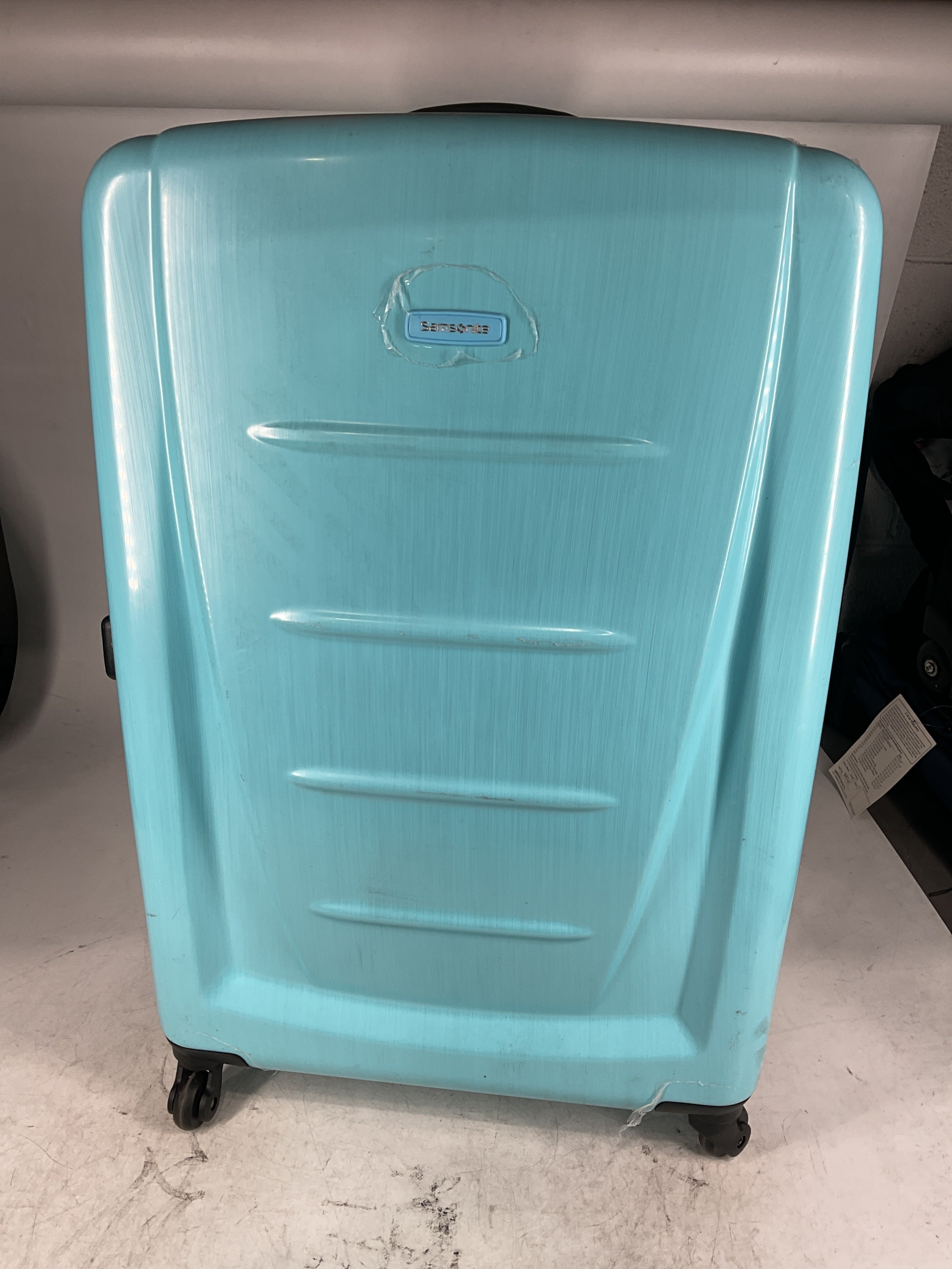 Samsonite Winfield 2 Hardside Luggage with Spinner Wheels U10