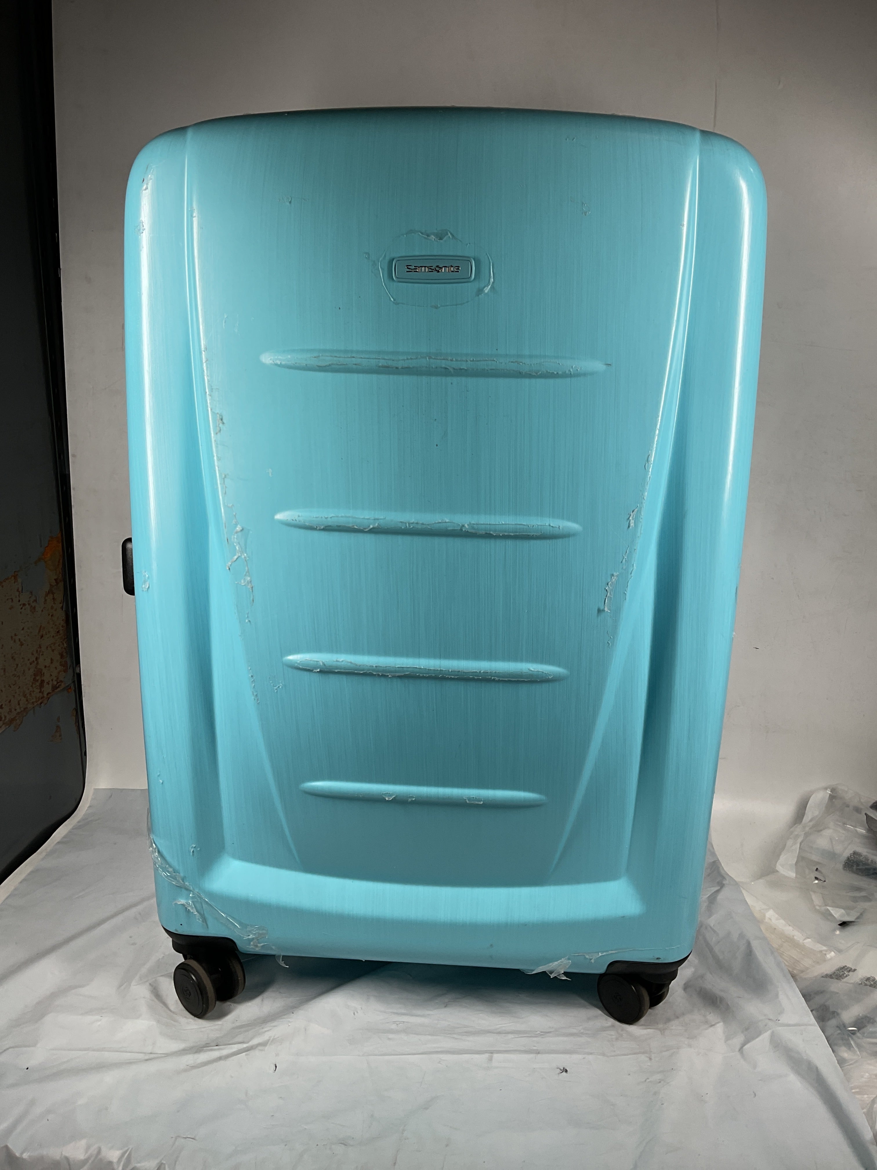 Samsonite Winfield 2 Checked-Large 28-Inch Hardside Expandable Luggage with Spinner Wheels ( Ice Blue , Checked-Large 28-Inch ) Ice Blue Checked Large 28 Inch U15