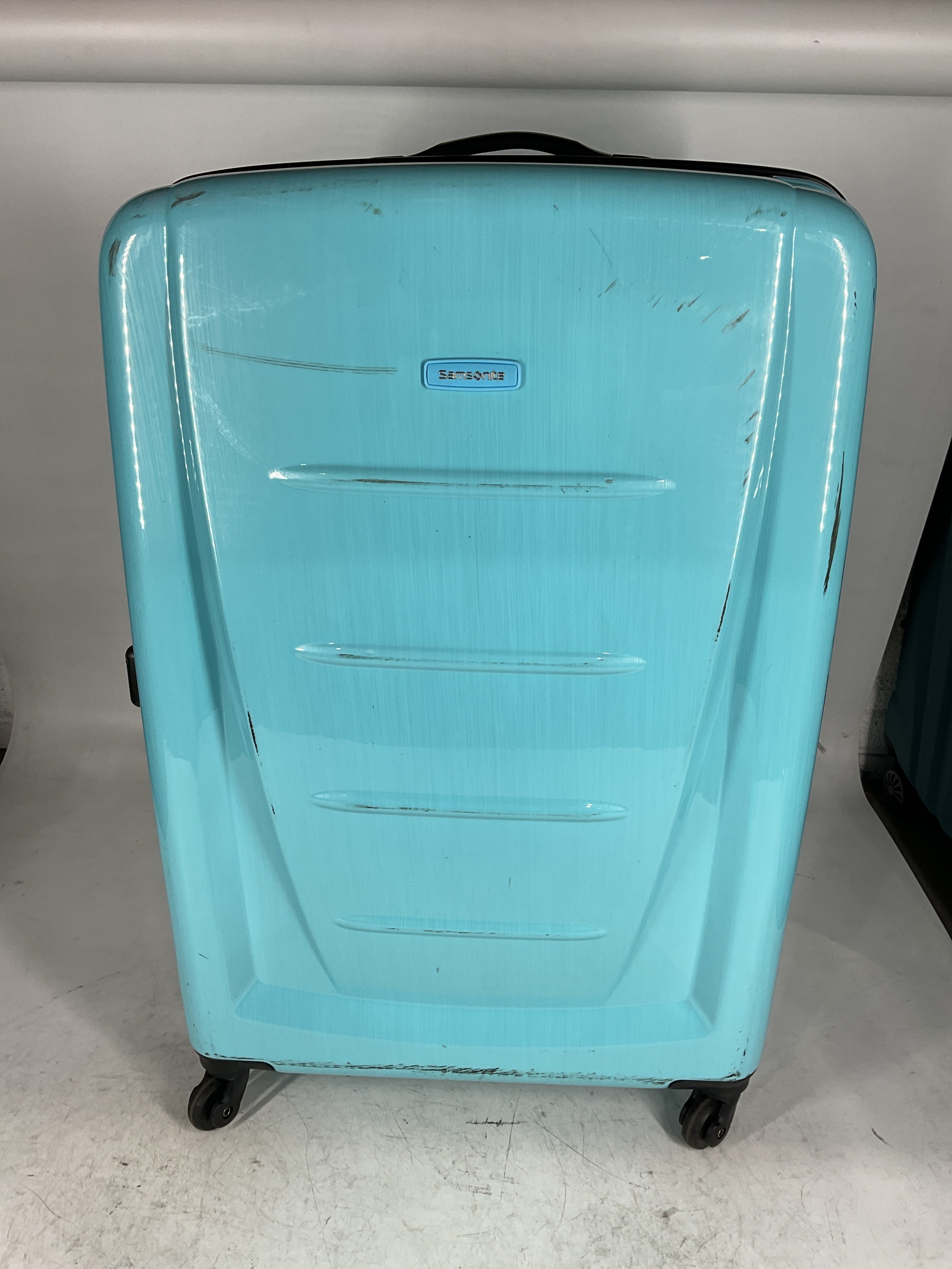 Samsonite Winfield 2 Hardside Luggage with Spinner Wheels U7