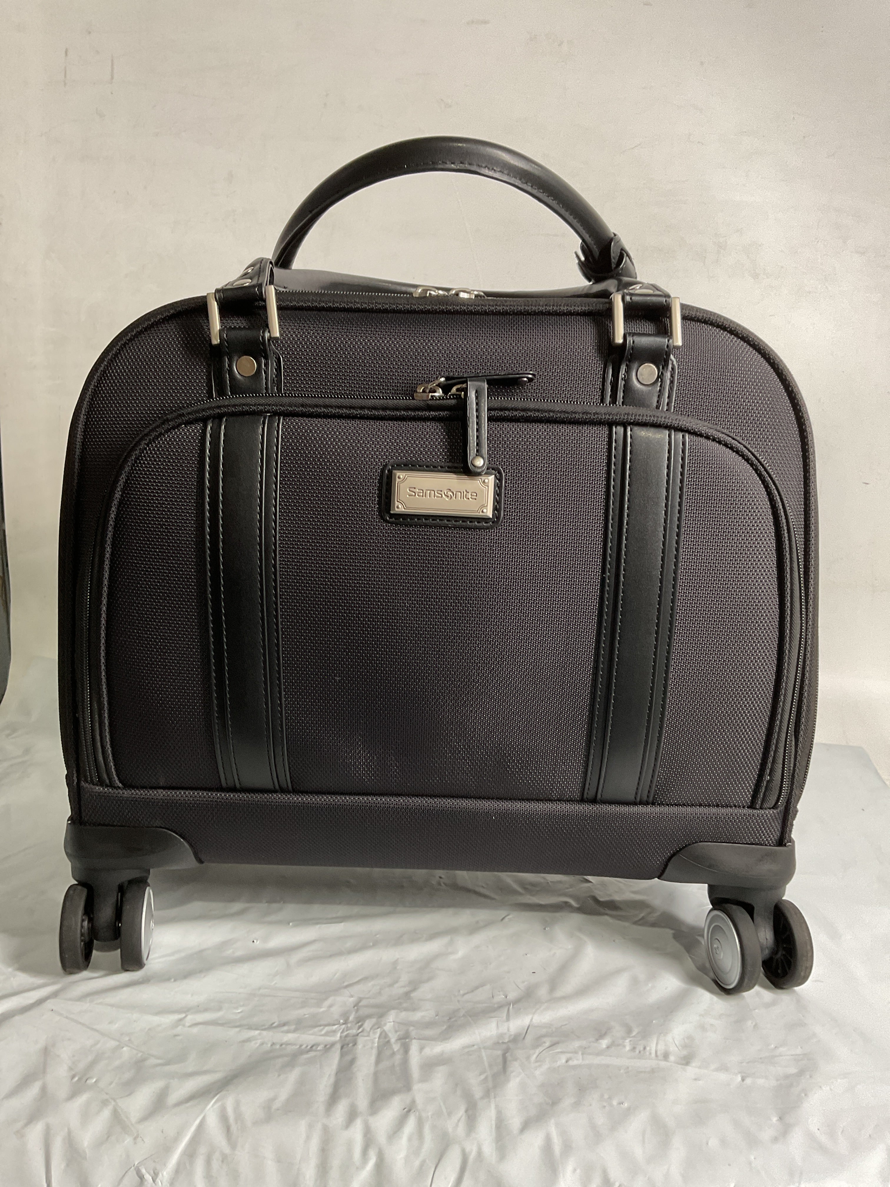 Samsonite Luggage Women's Spinner Mobile Office ( Black/Chrome , One Size ) Black/Chrome One Size U84