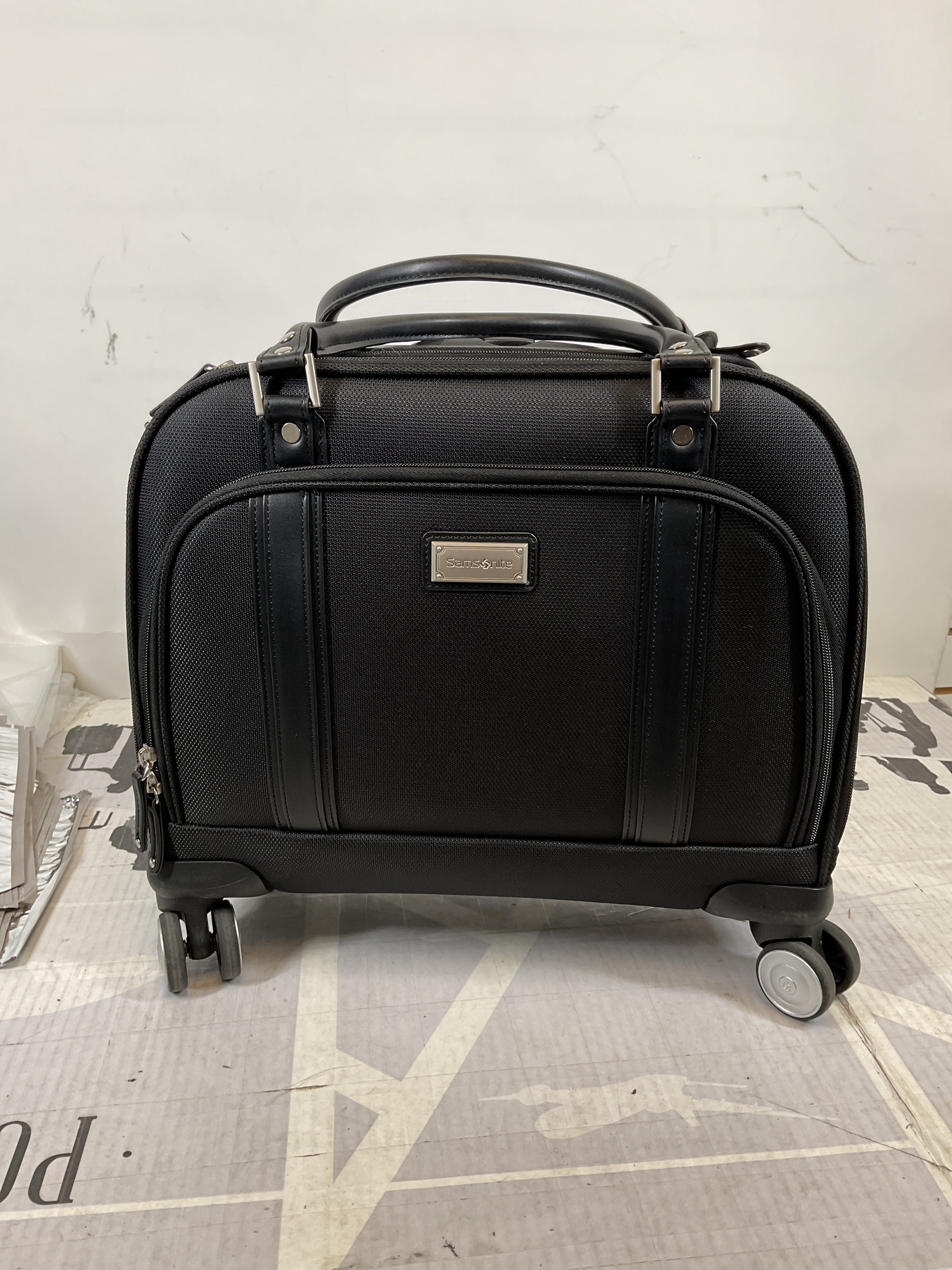 Samsonite Luggage Women's Spinner Mobile Office ( Black/Chrome , One Size ) Black/Chrome One Size U92