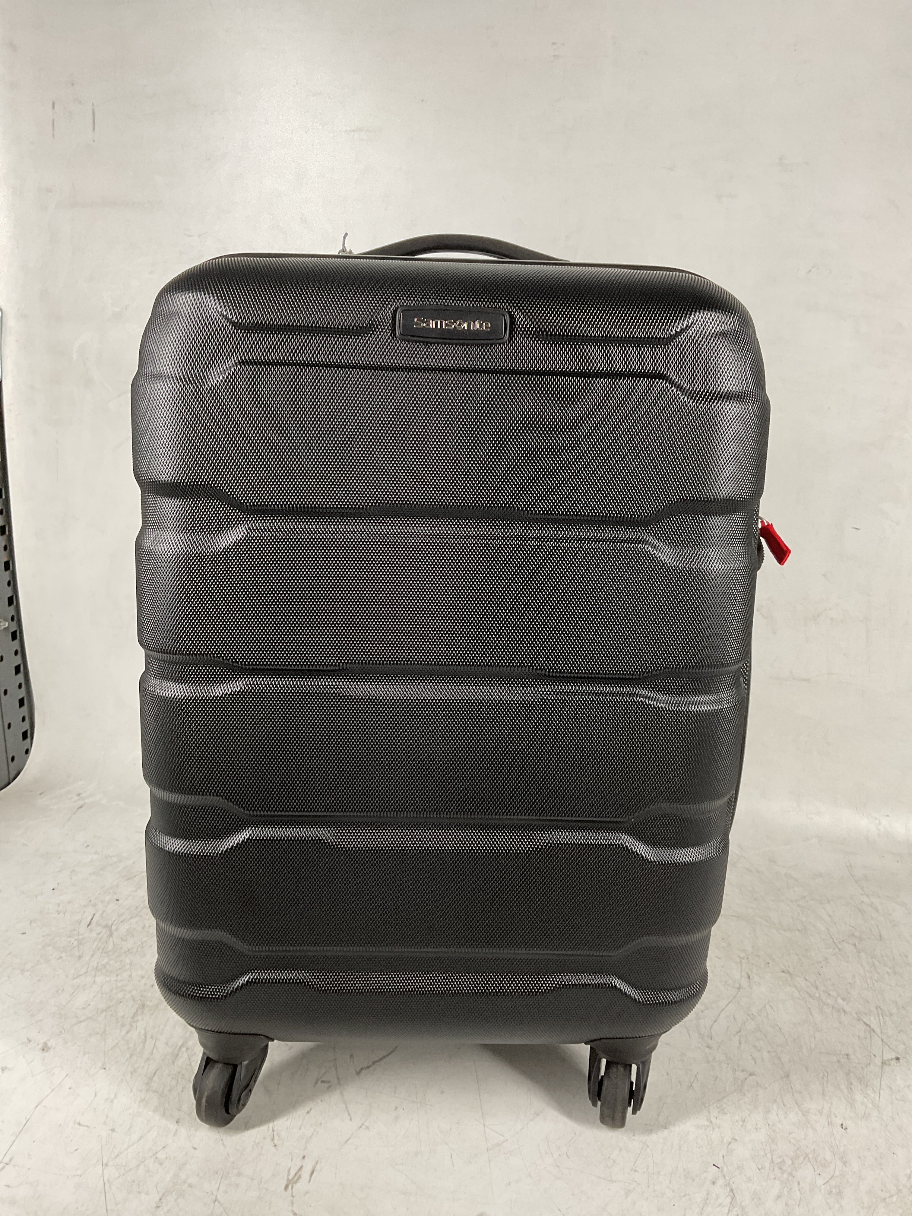 Samsonite Omni Pc Hardside Expandable Luggage with Spinner Wheels ( Black , Carry-On 20-Inch ) Black Carry On 20 Inch U30