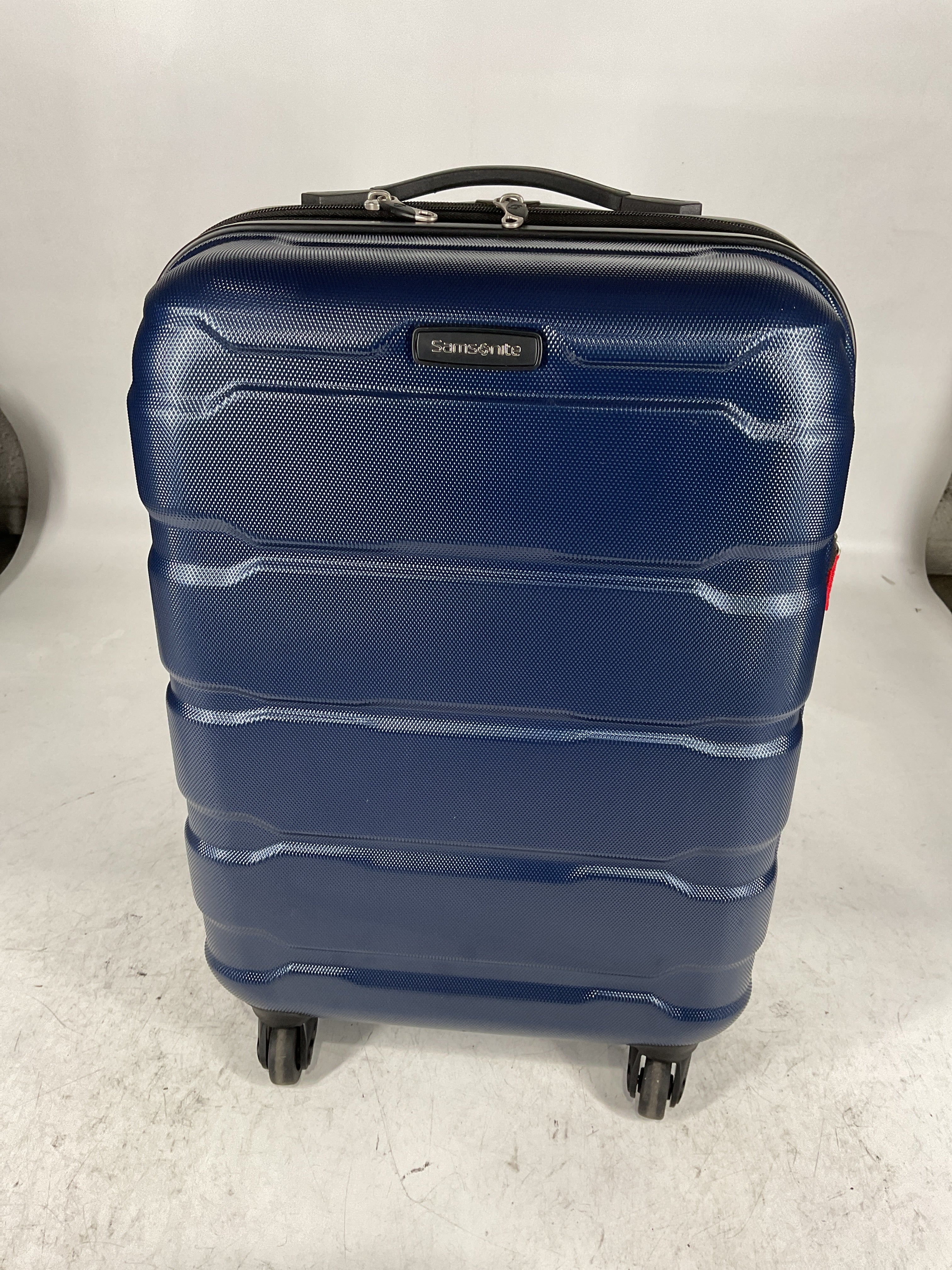 Samsonite Omni Pc Hardside Expandable Luggage with Spinner Wheels U20