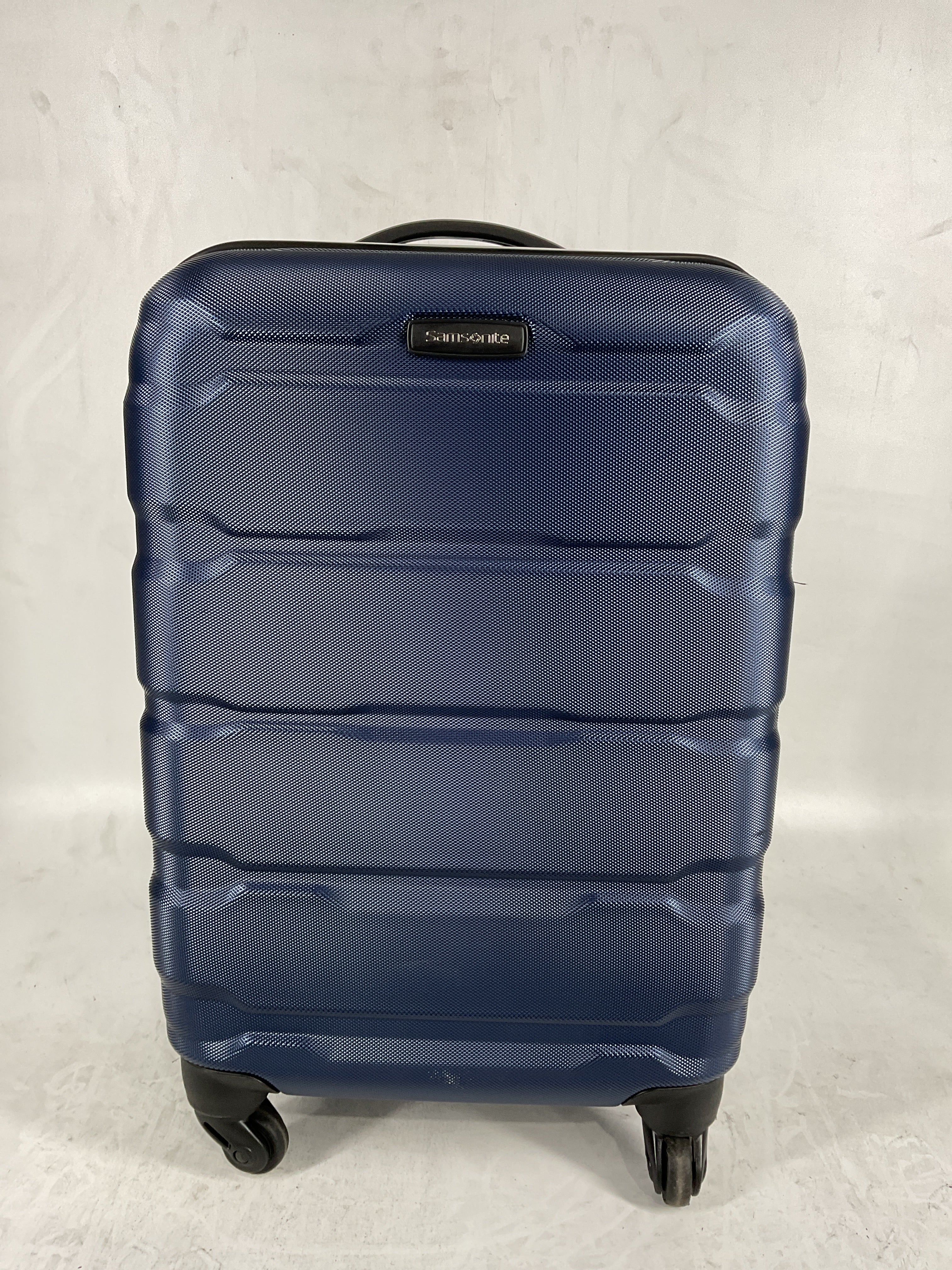 Samsonite Omni Pc Hardside Expandable Luggage with Spinner Wheels Navy Carry On 20 Inch U30