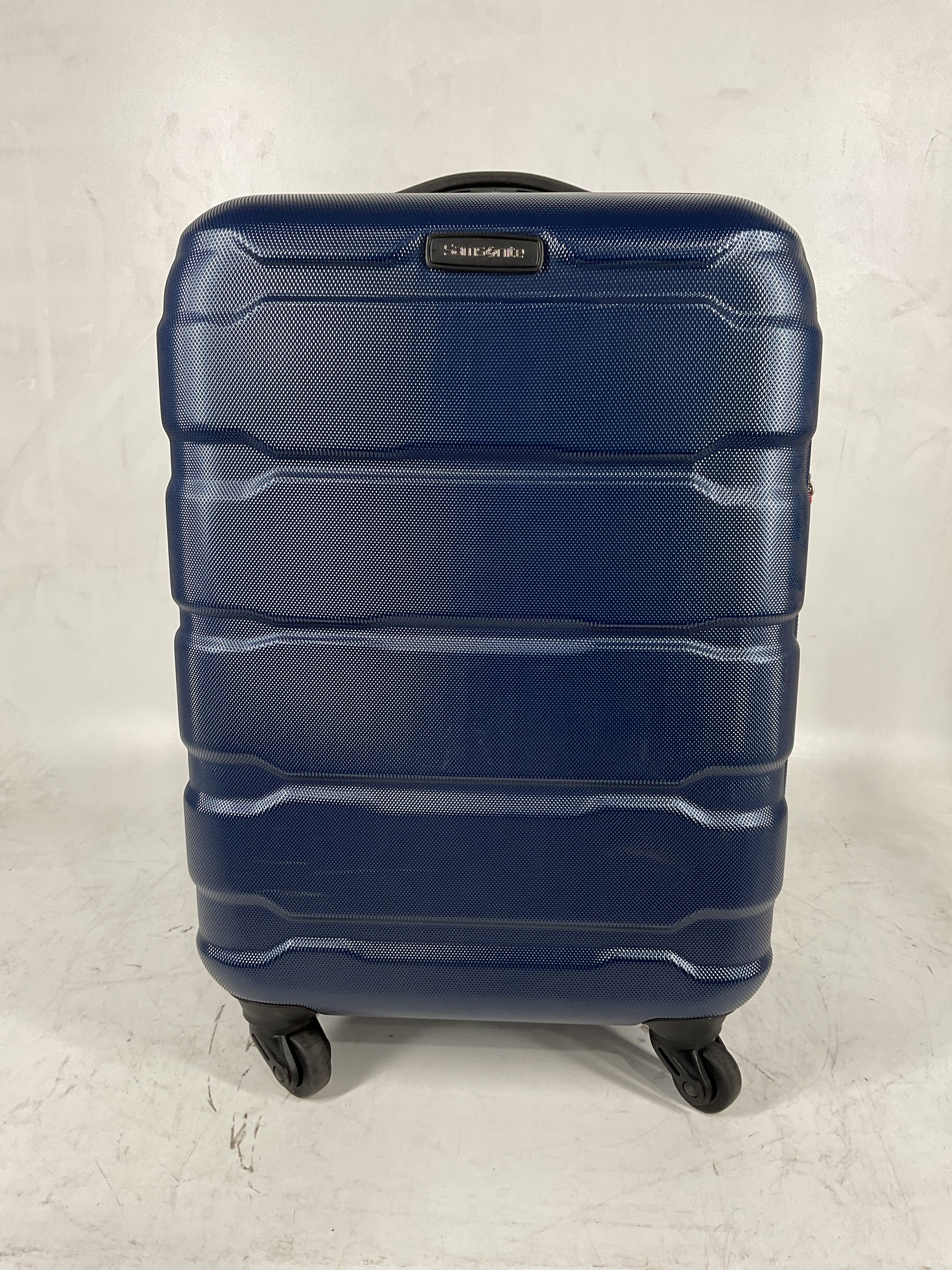 Samsonite Omni Pc Hardside Expandable Luggage with Spinner Wheels Navy Carry On 20 Inch U39