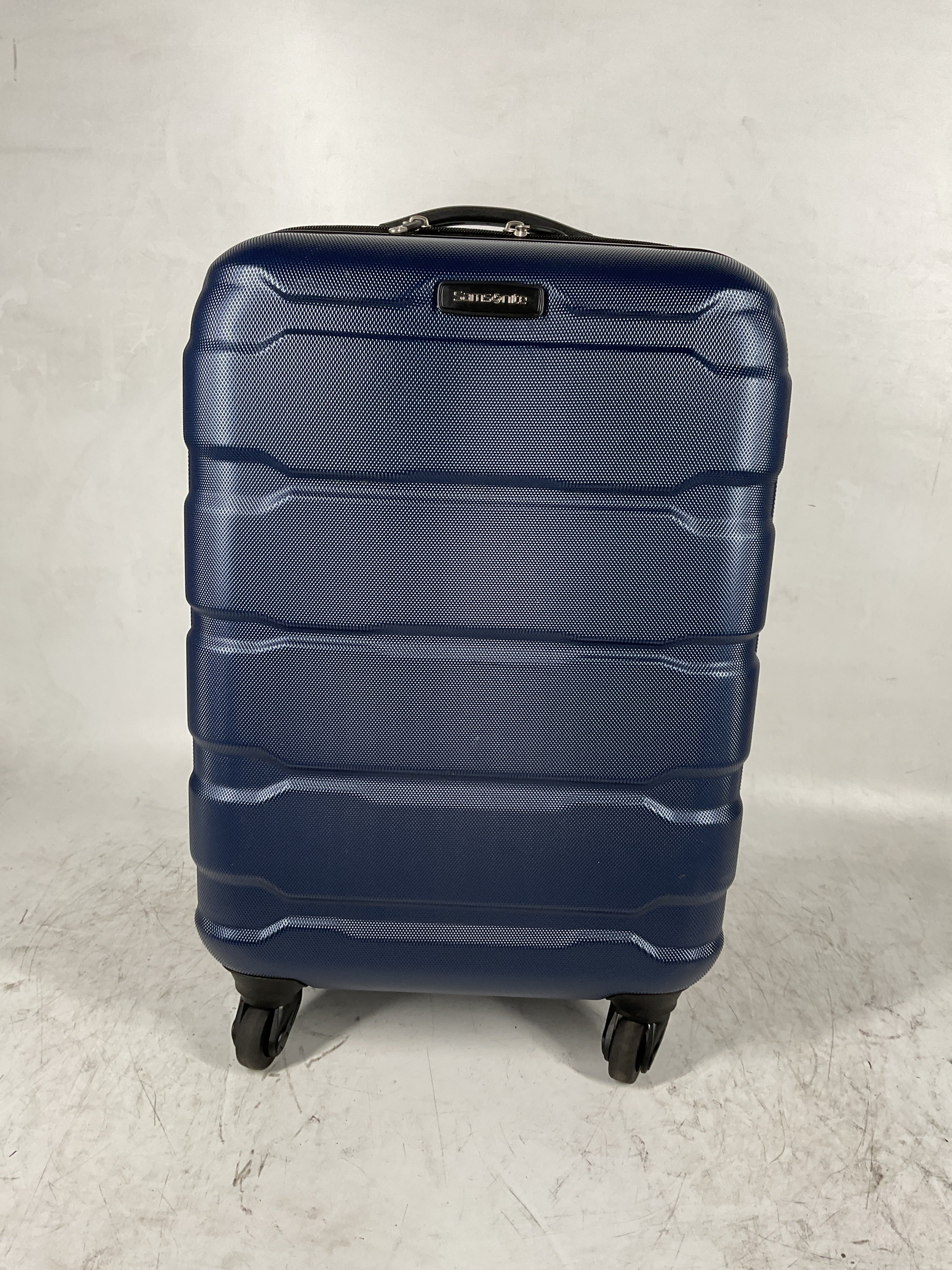 Samsonite Omni Pc Hardside Expandable Luggage with Spinner Wheels ( Navy , Carry-On 20-Inch ) Navy Carry On 20 Inch U43